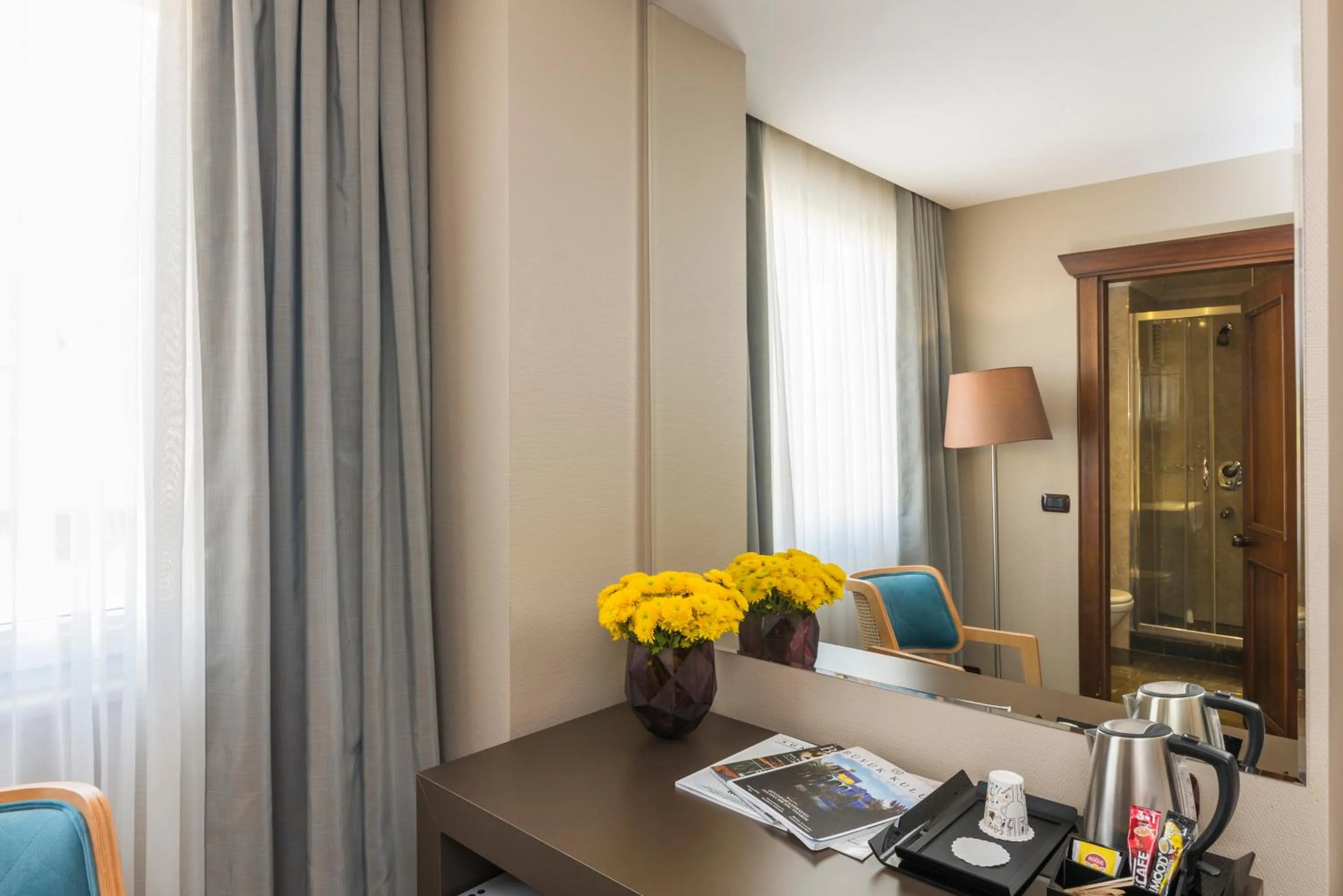 Seating area in Semsan Hotel