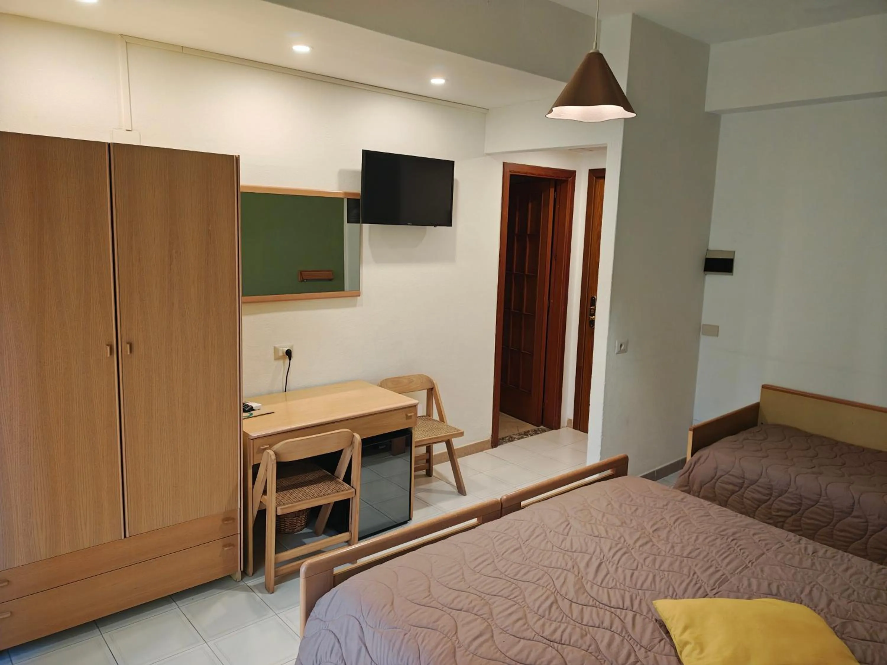 TV and multimedia, Bed in Hotel La Filadelfia