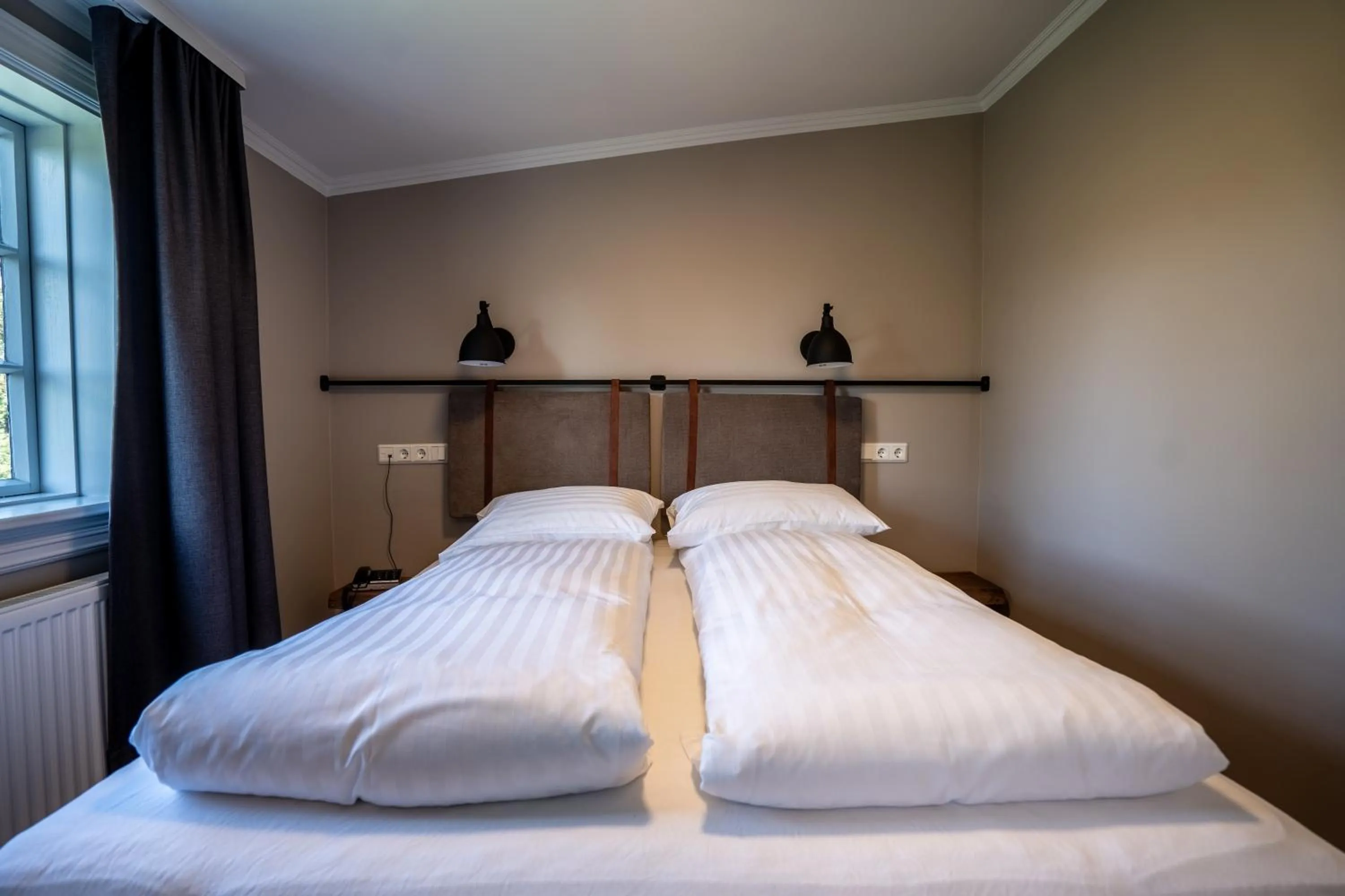 Bed in Gistihúsið - Lake Hotel Egilsstadir