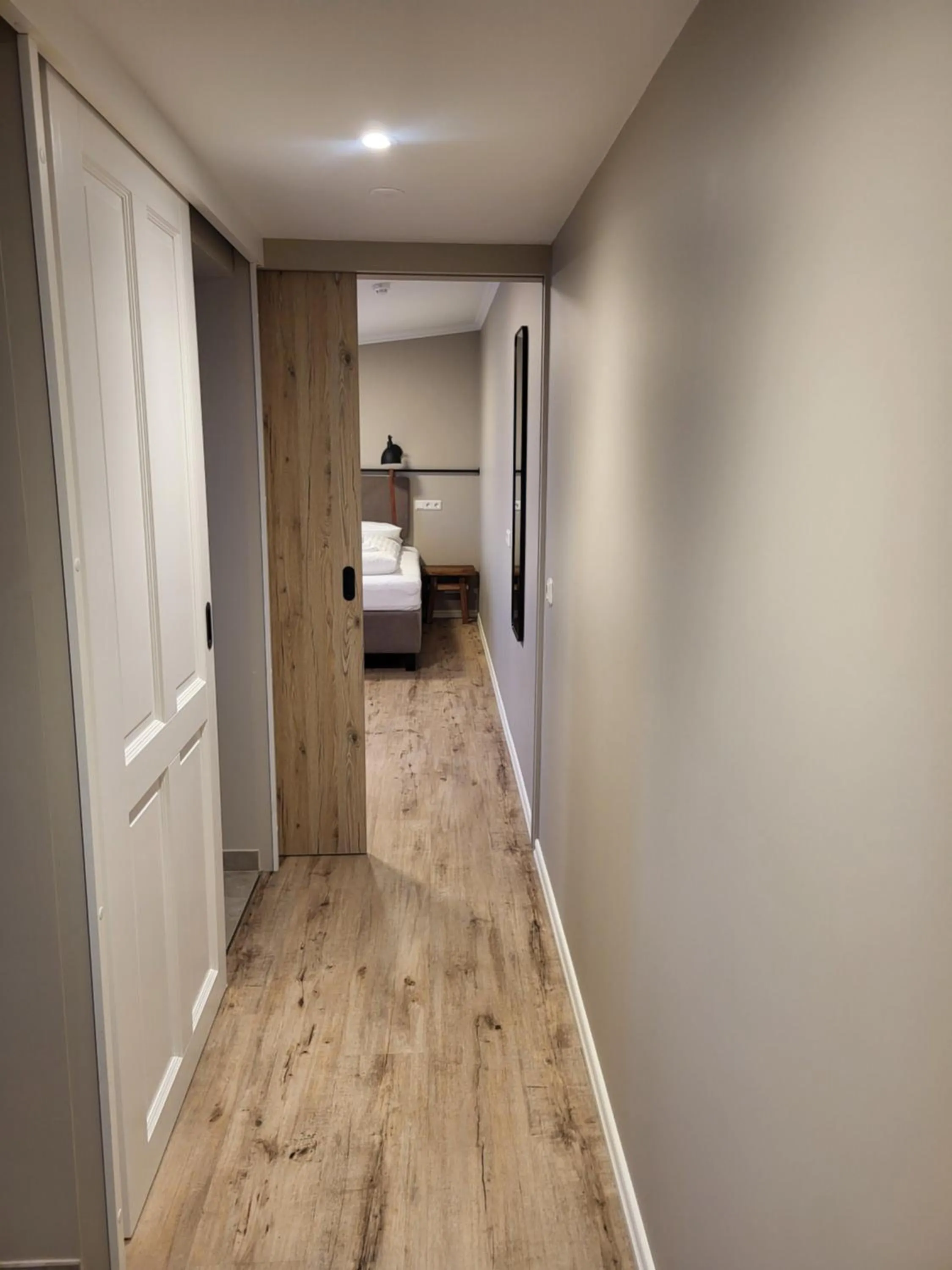 Decorative detail, Bed in Gistihúsið - Lake Hotel Egilsstadir