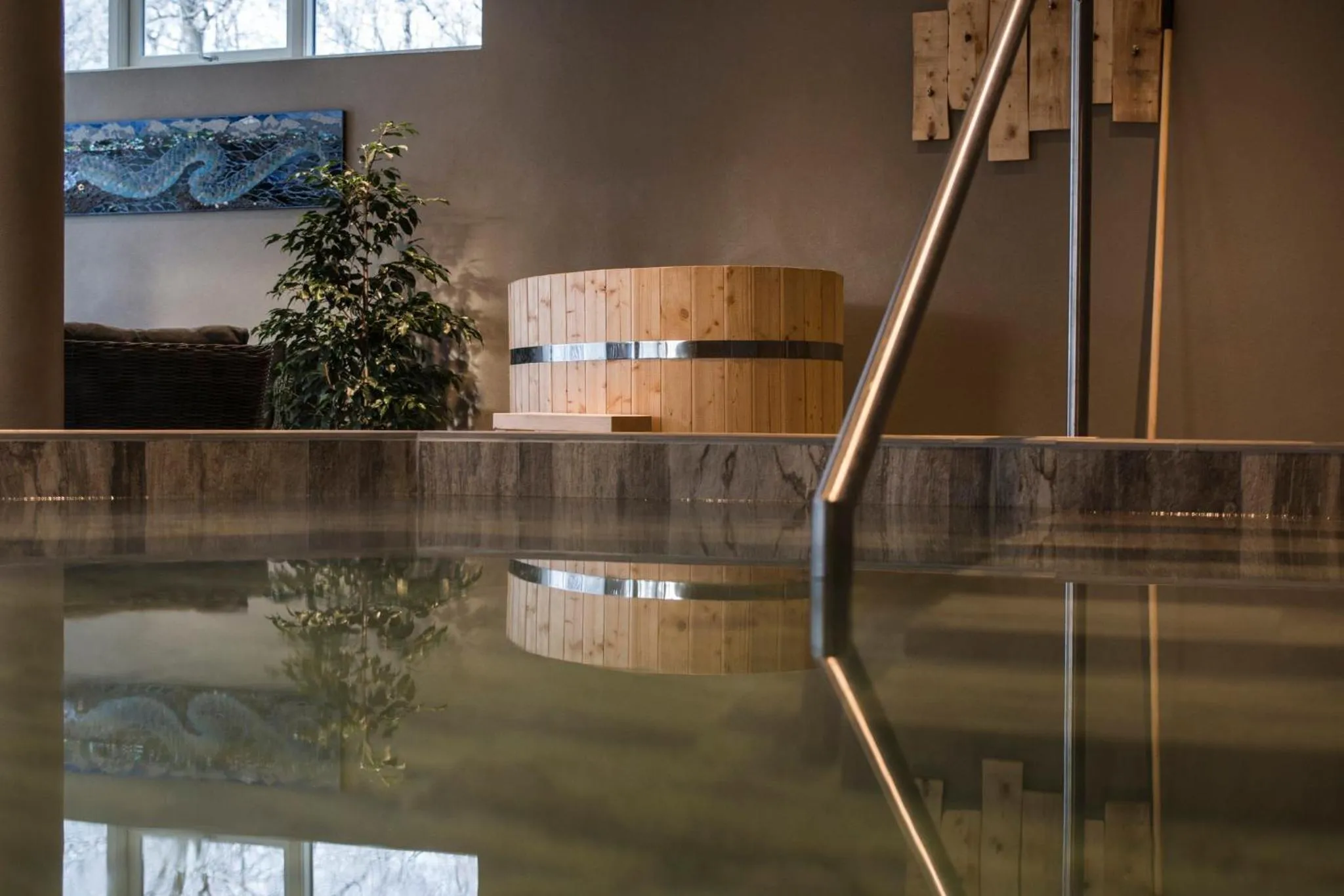 Swimming pool in Gistihúsið - Lake Hotel Egilsstadir