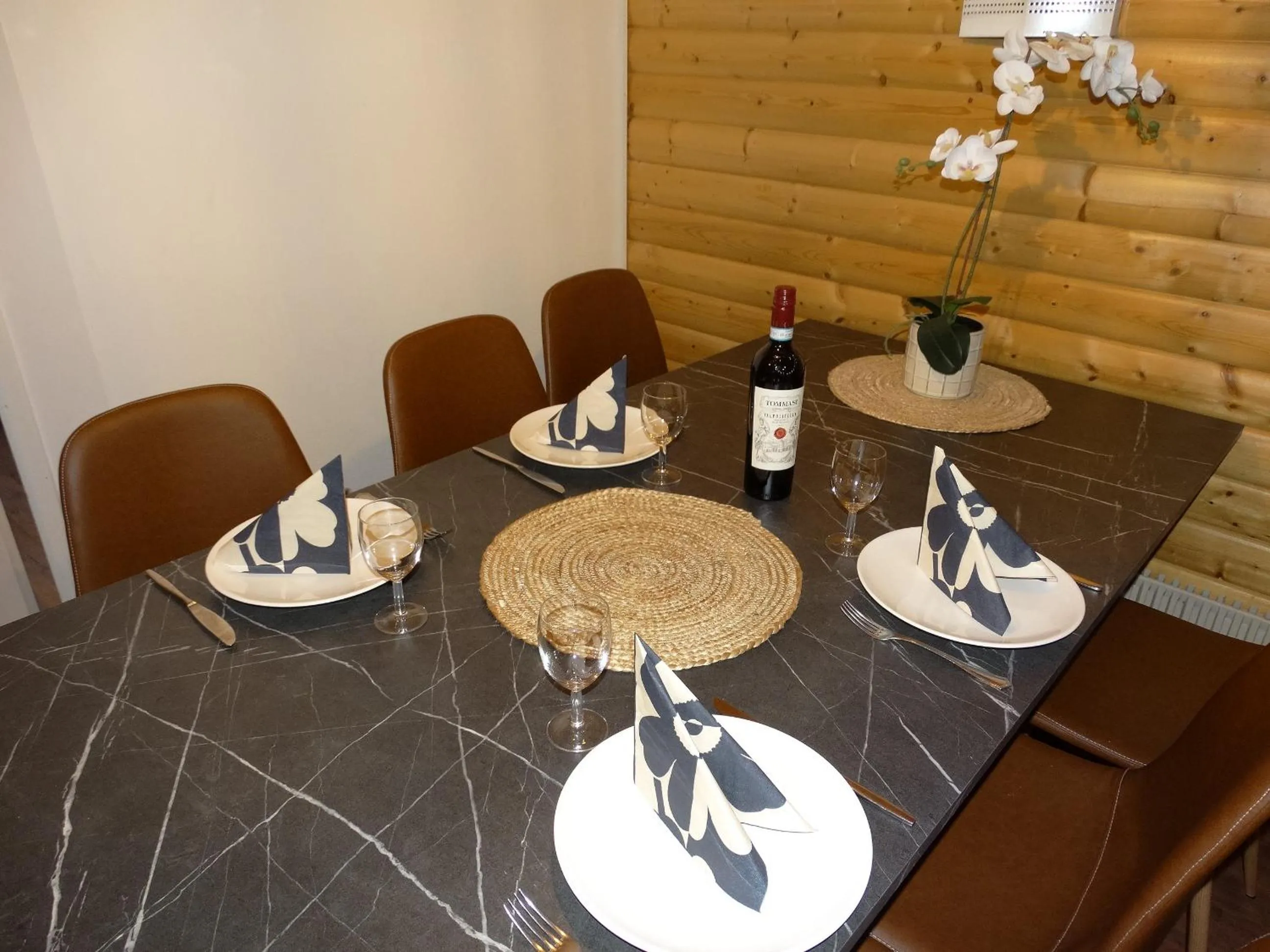 Botnia Hotel & Restaurant