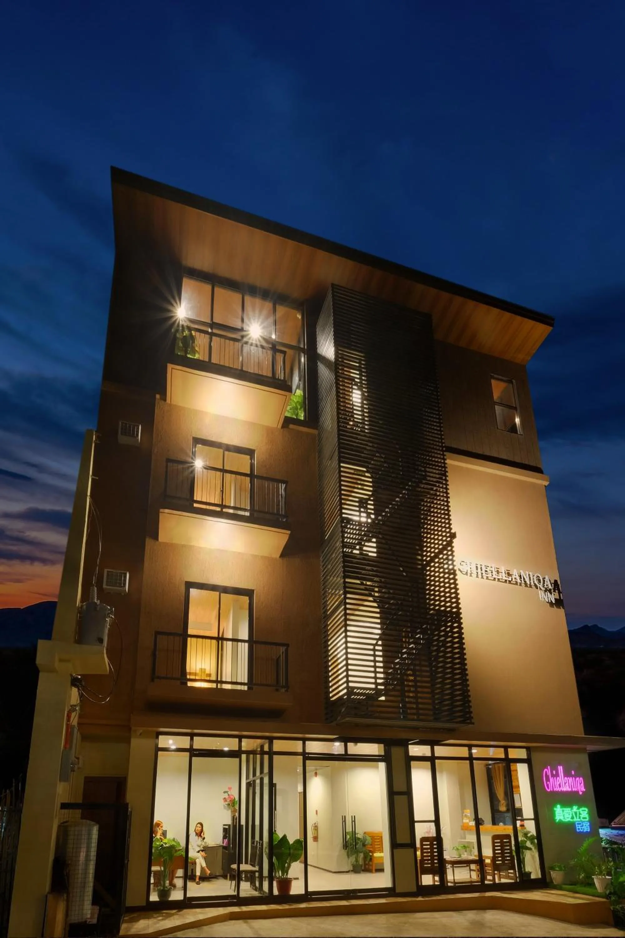 Property building in GHIELLANIQA INN