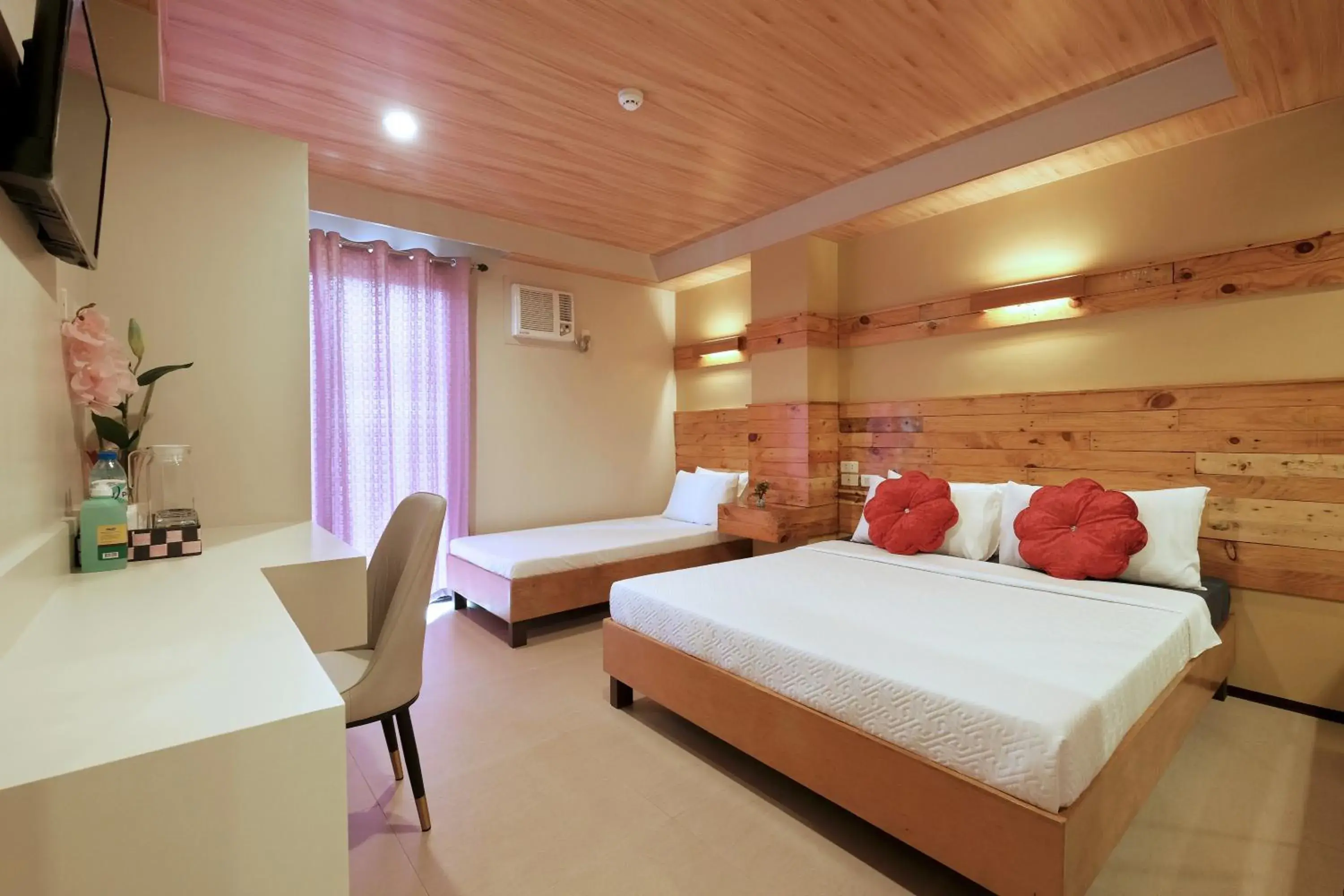 Deluxe Double Room in GHIELLANIQA INN Deluxe Double Room in GHIELLANIQA INN