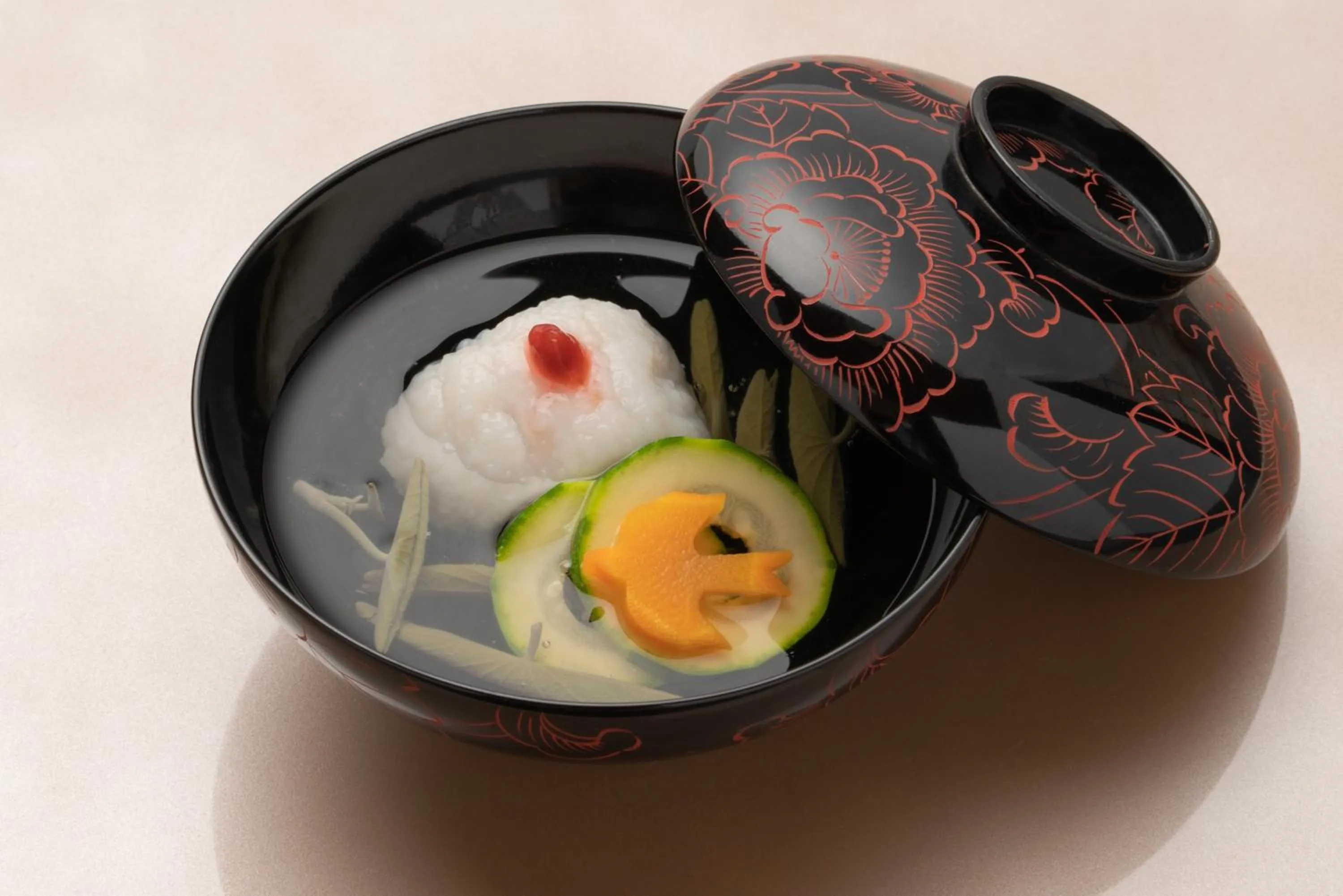 Food close-up in Isoaruki no Yuyado Ushiogumo -6 years or older-