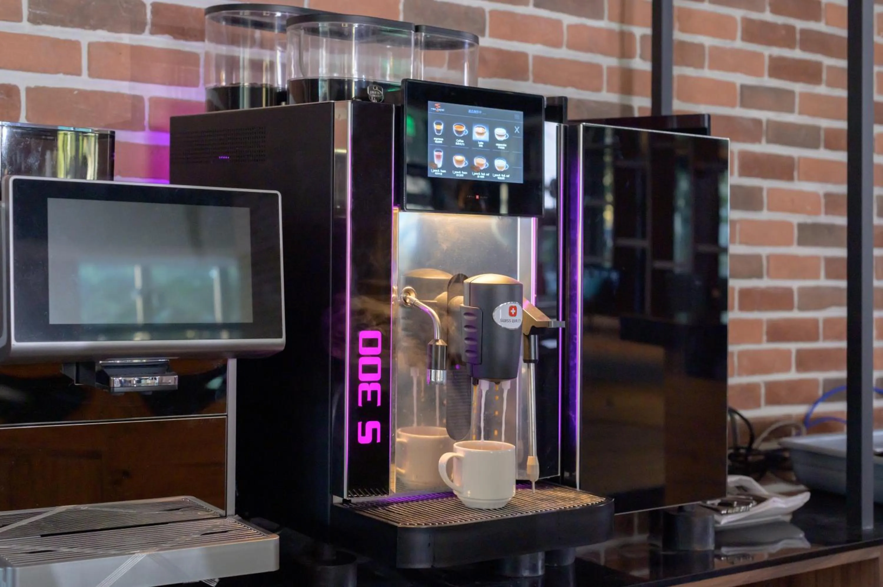 Breakfast in JANDA Golden Tulip Hotel