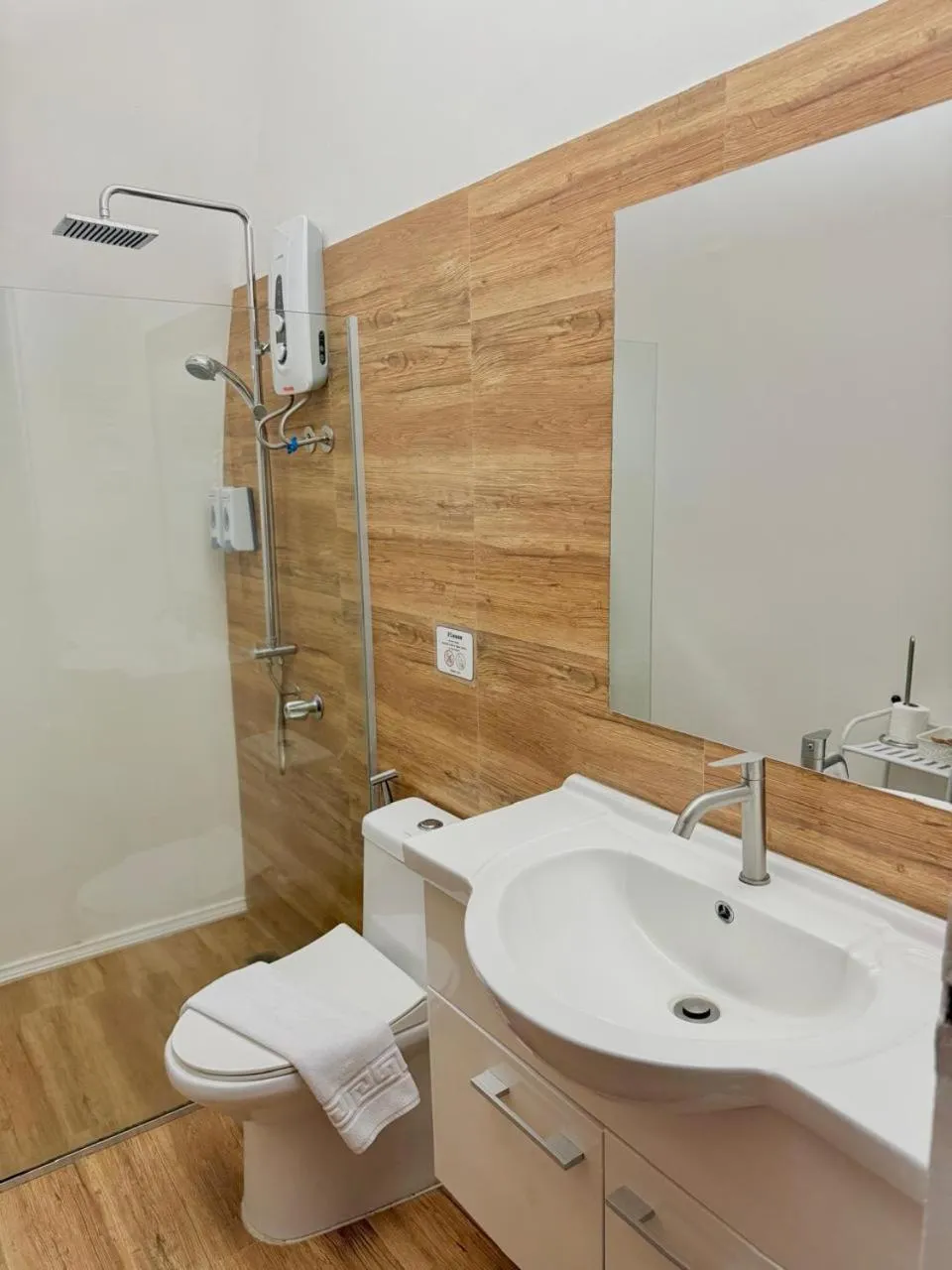 Shower in ROYAL SUITES - PORT BARTON