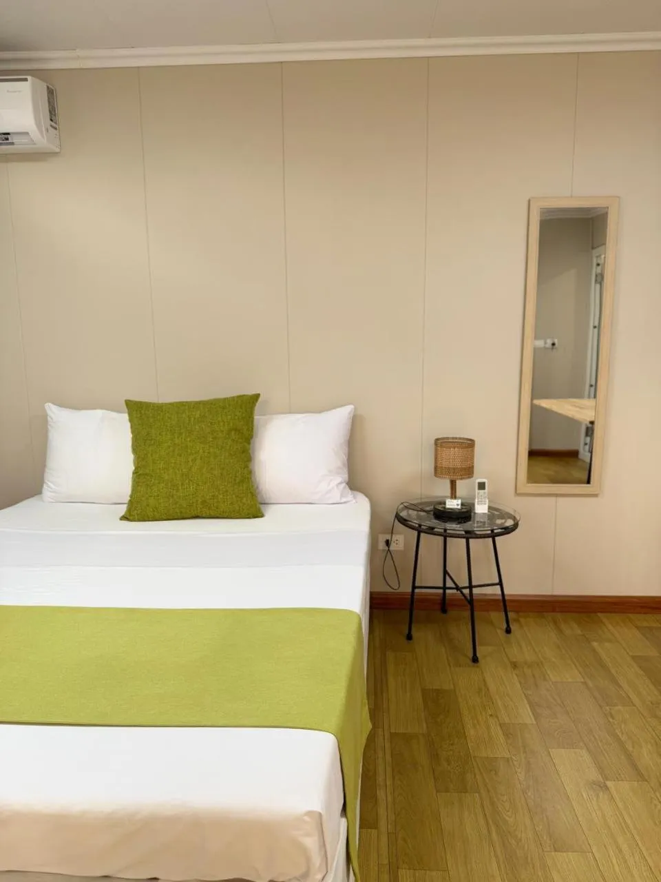 Bed in ROYAL SUITES - PORT BARTON