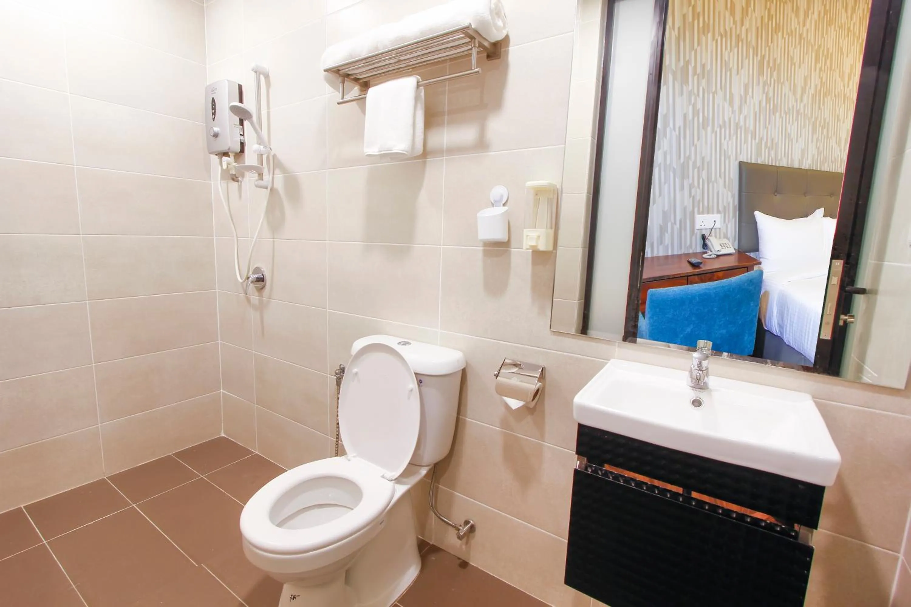 Bathroom in CitiVilla Hotel Penang