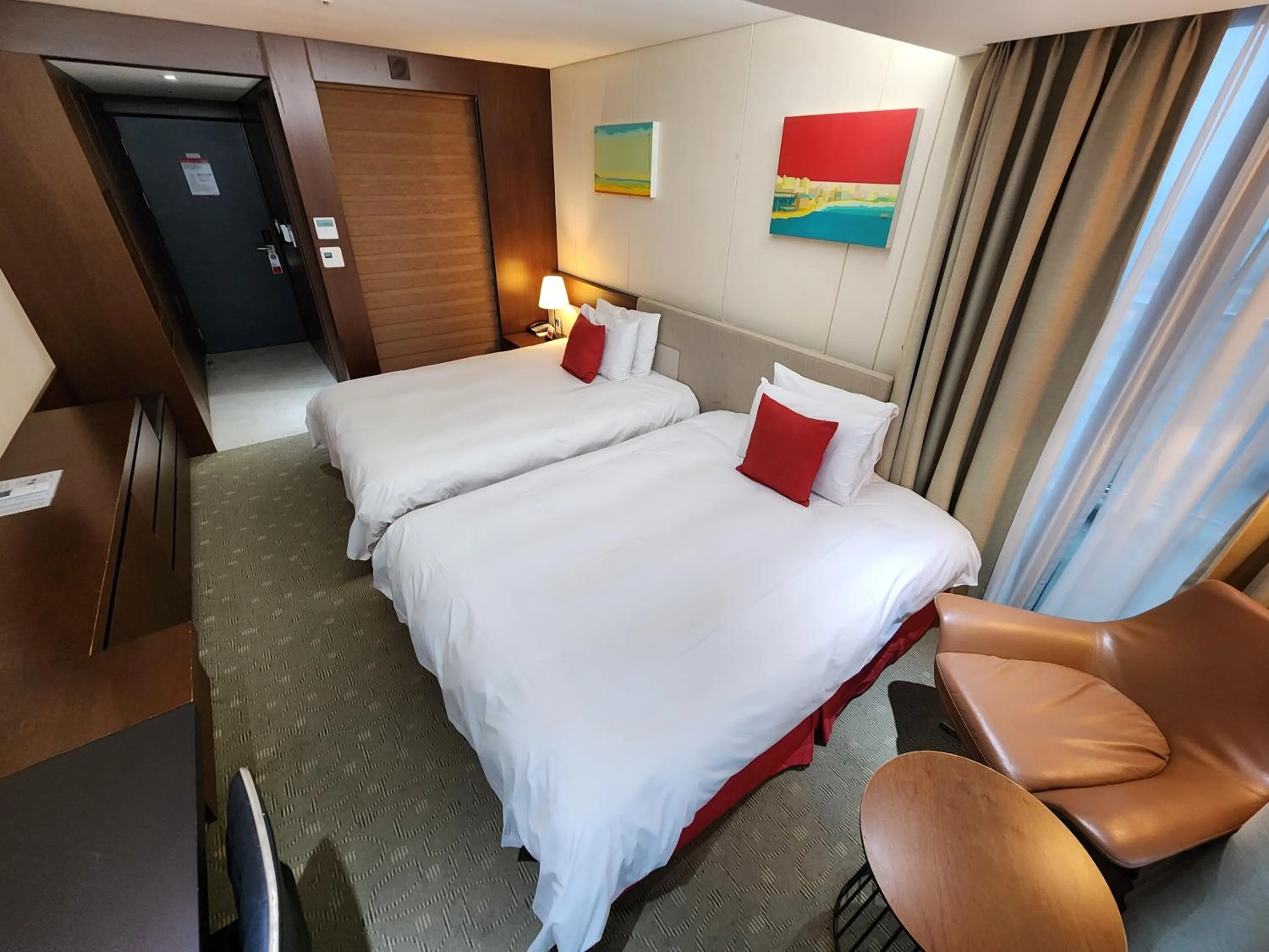 Quadruple Room with Sea View in Ramada by Wyndham Jeju Hamdeok