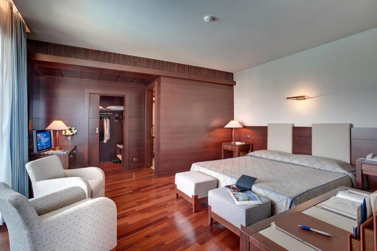 Bedroom, Bed in Smy Carlos V Wellness & Spa Alghero