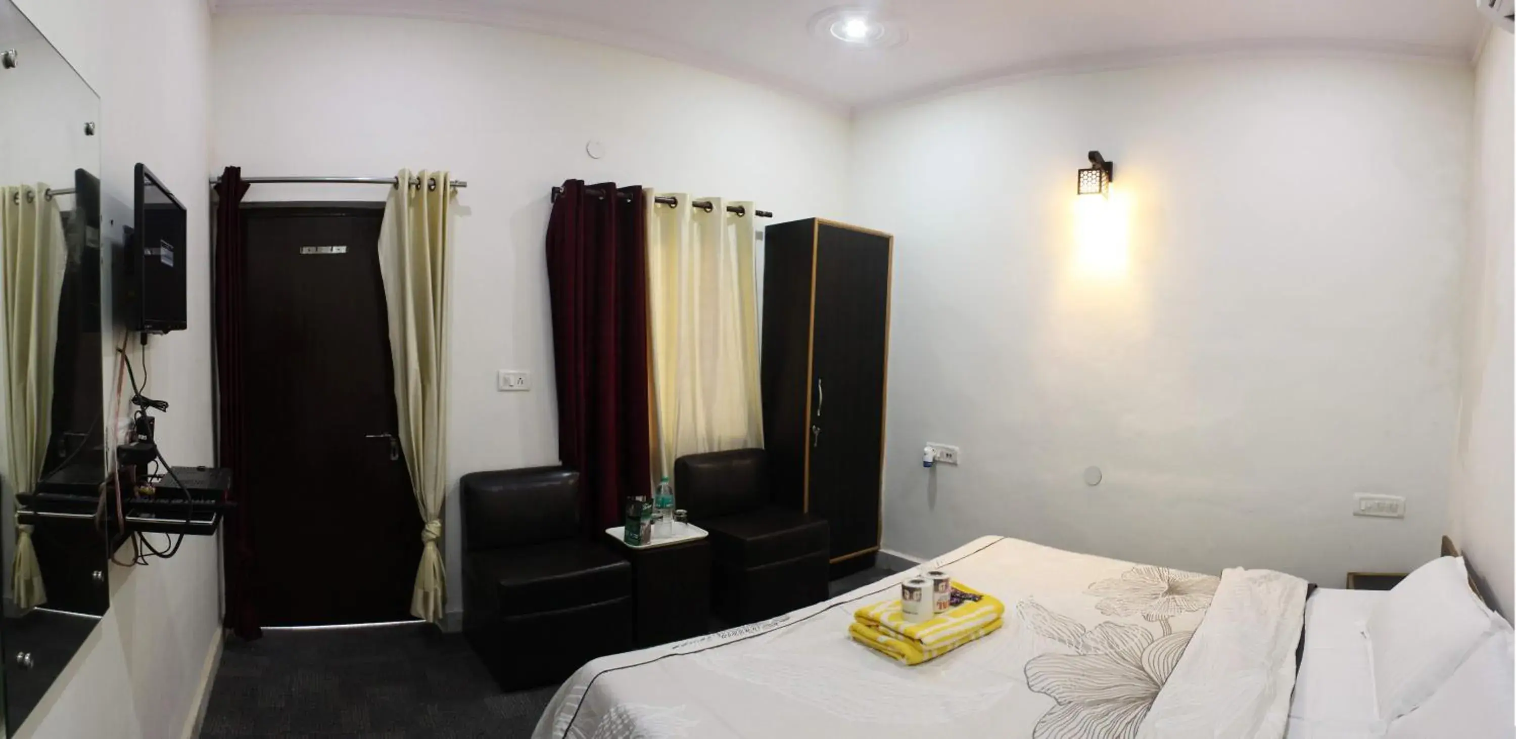 Standard Double Room in Su- Koon Homestay Standard Double Room in Su- Koon Homestay