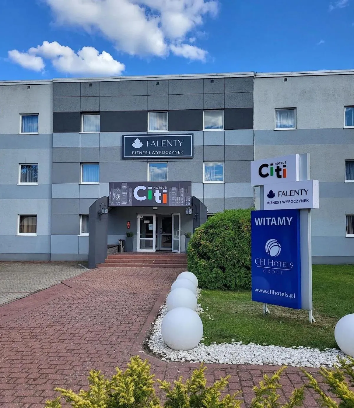 Property building in Citi Hotel's Warszawa-Falenty