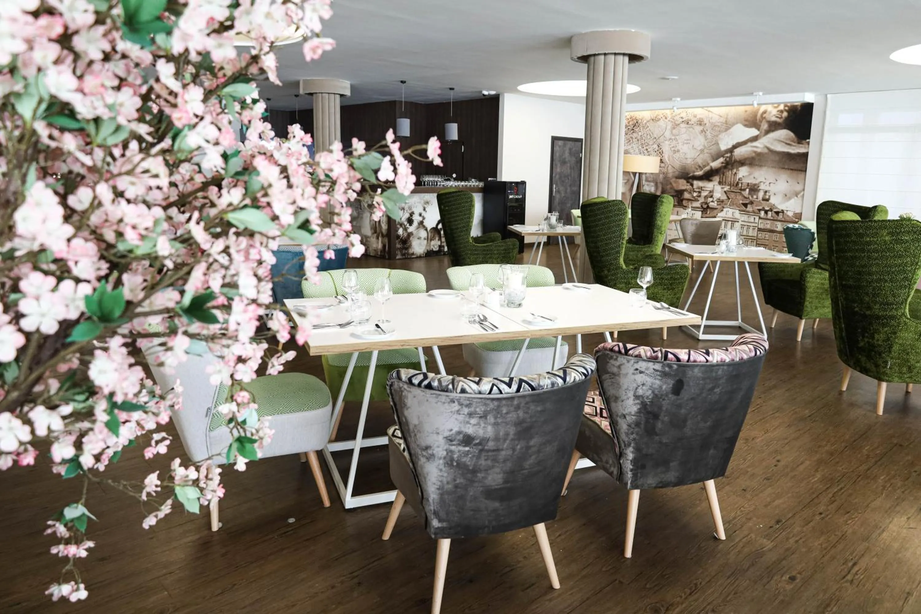 Restaurant/places to eat in Citi Hotel's Warszawa-Falenty