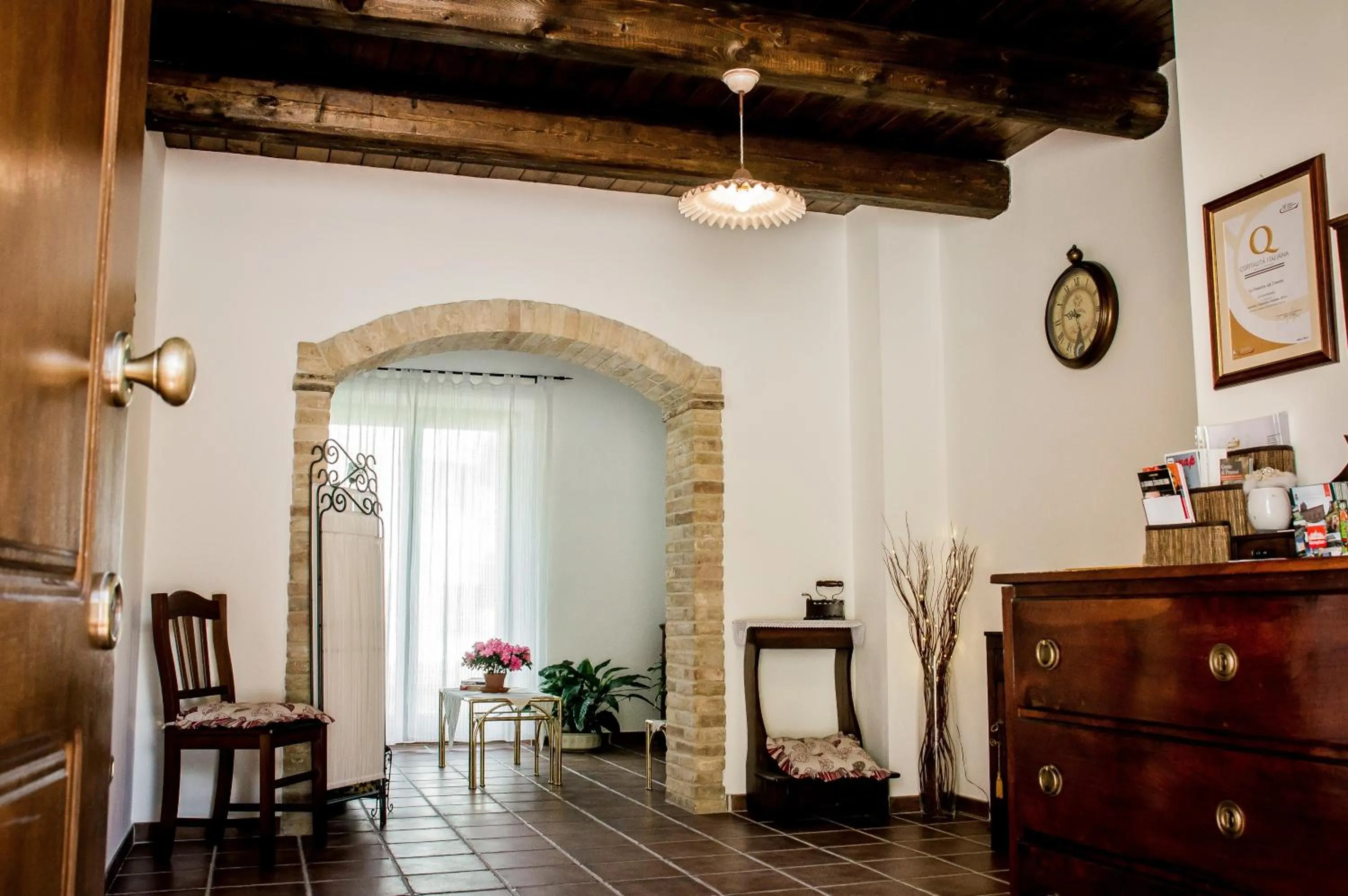 Living room in La Finestra sul Conero