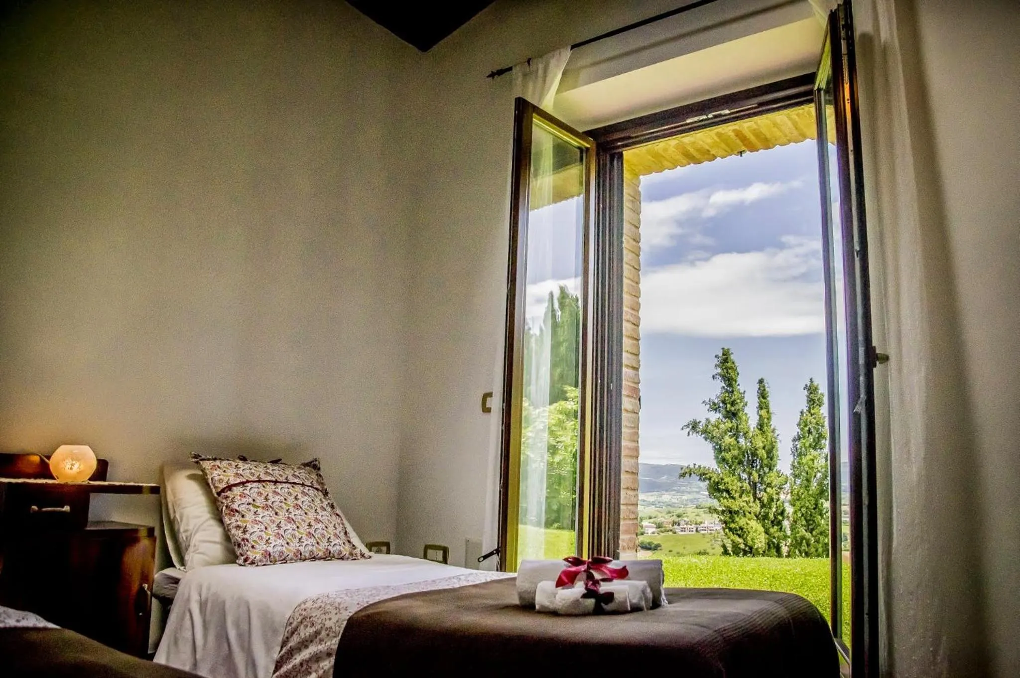 Natural landscape, Bed in La Finestra sul Conero