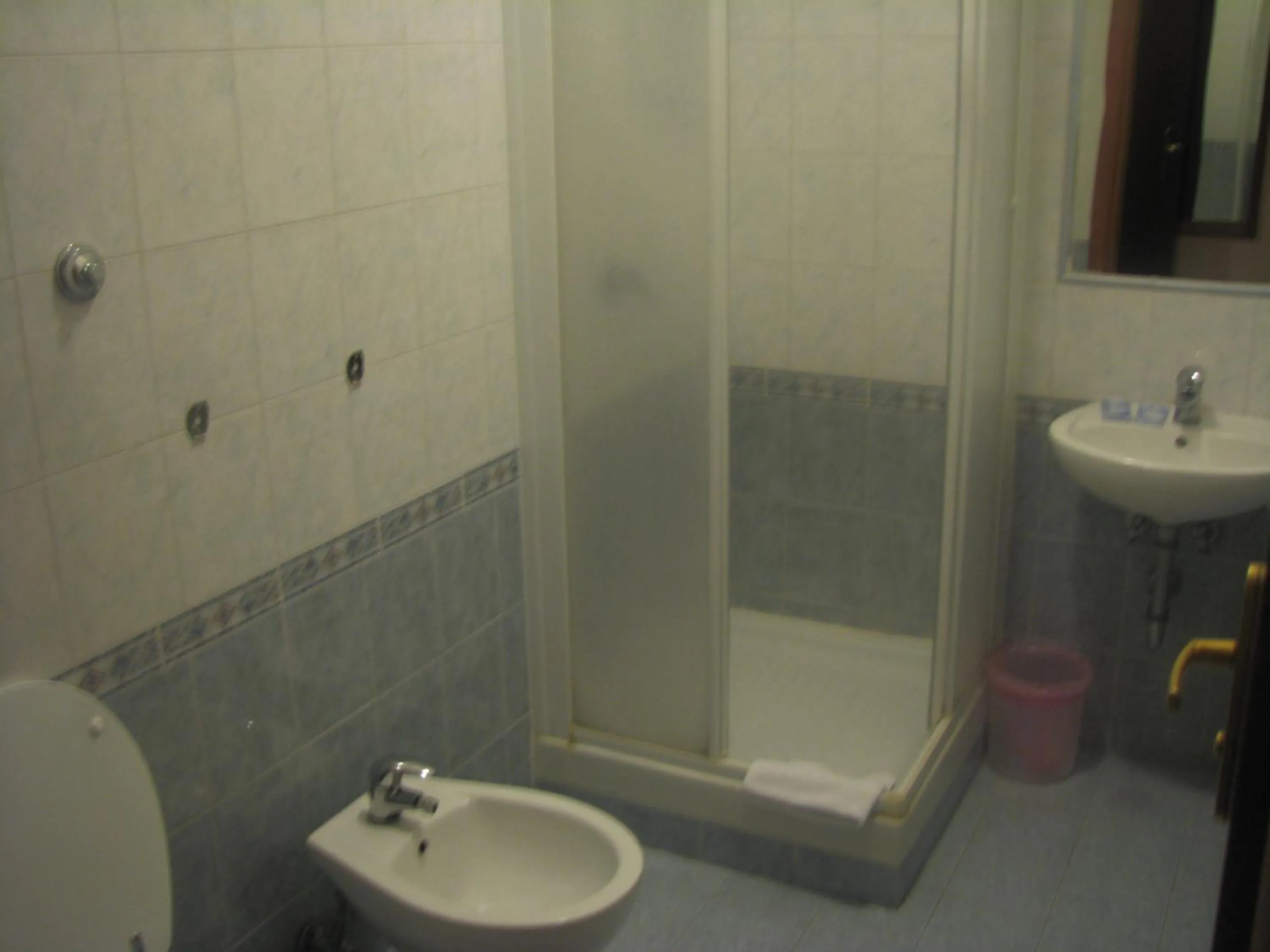 Bathroom in Serendipity