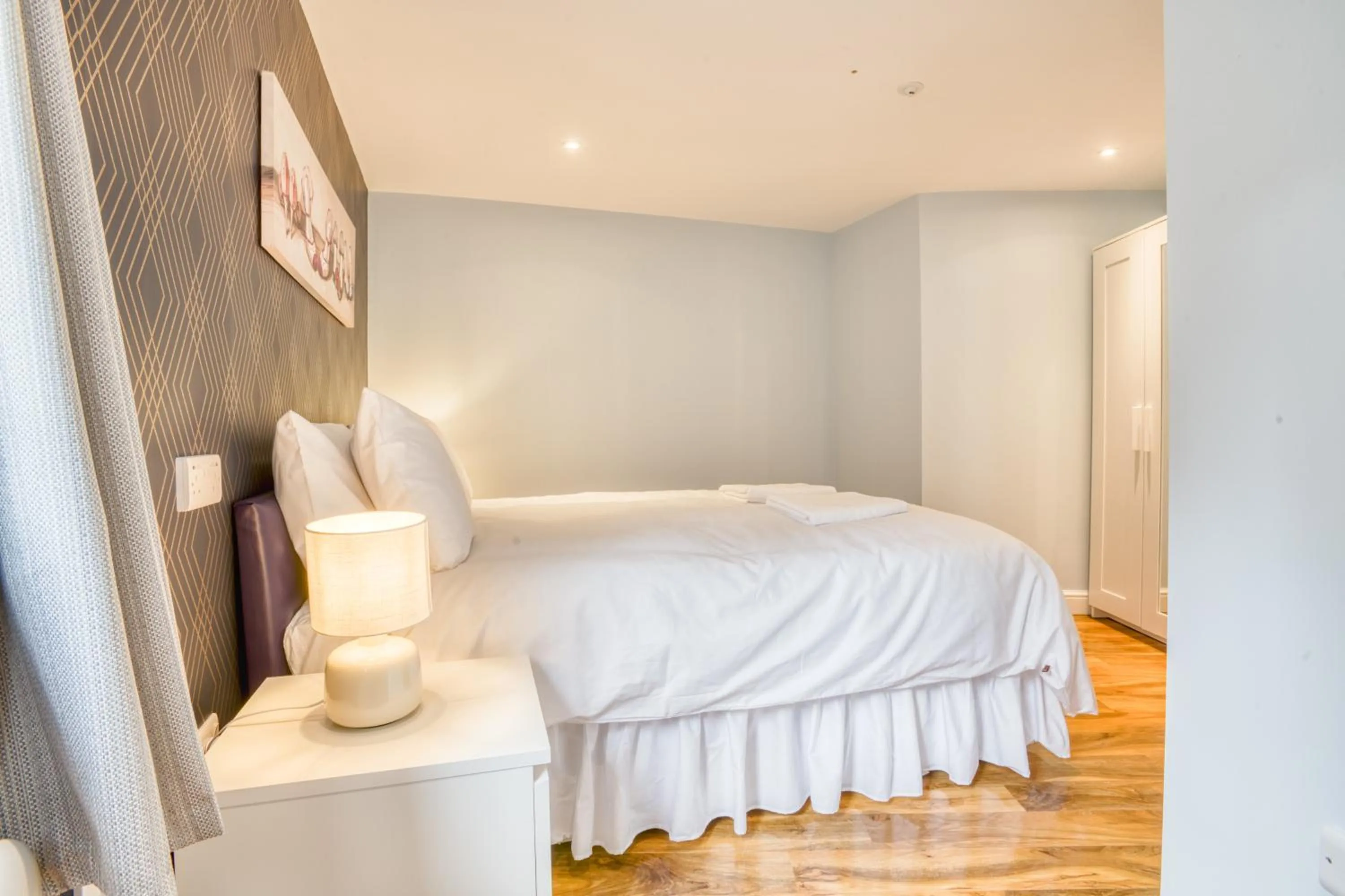 Bedroom, Bed in Suite 2- 2 Bed Apartment