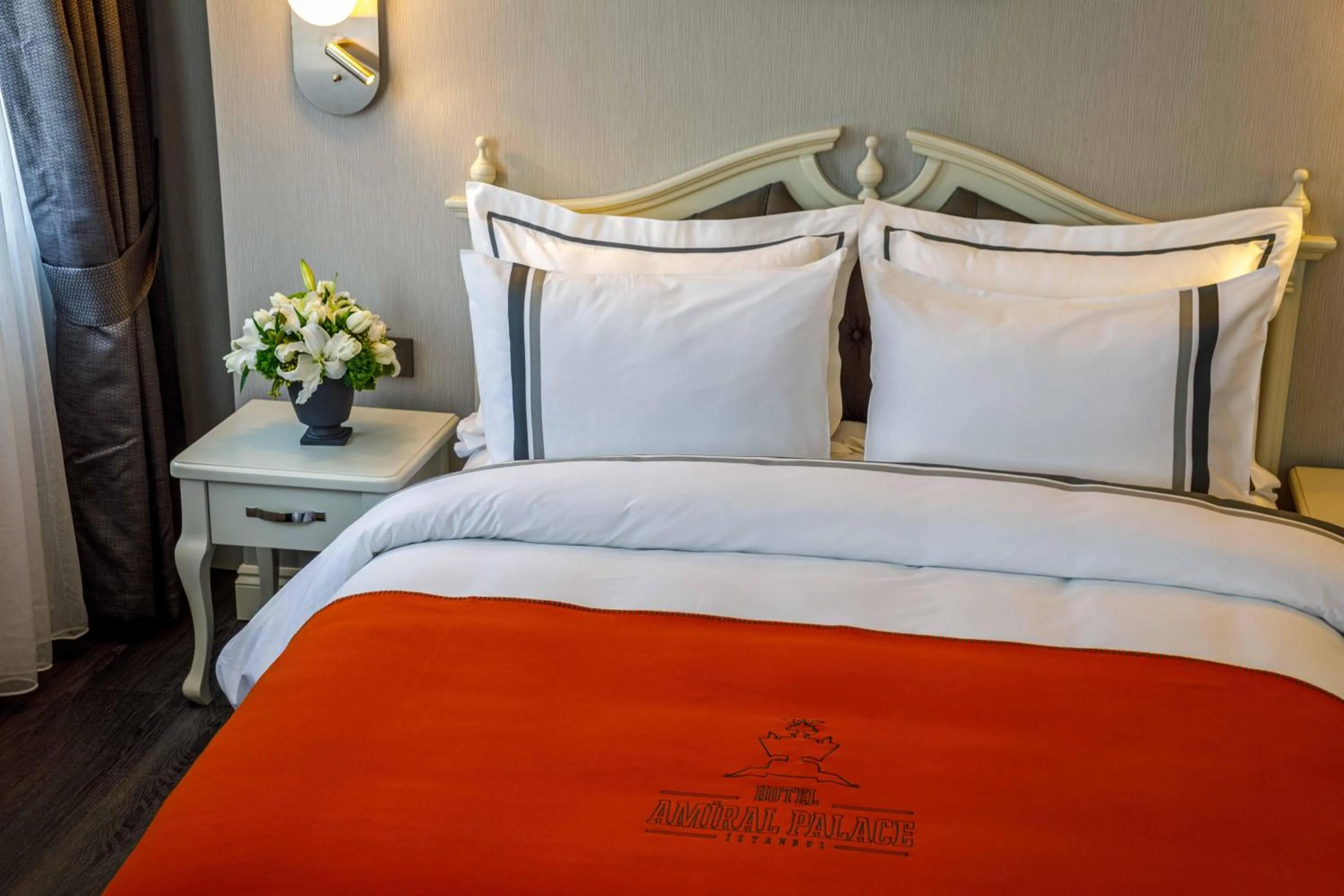 Photo of the whole room, Bed in Amiral Palace Hotel Boutique Class