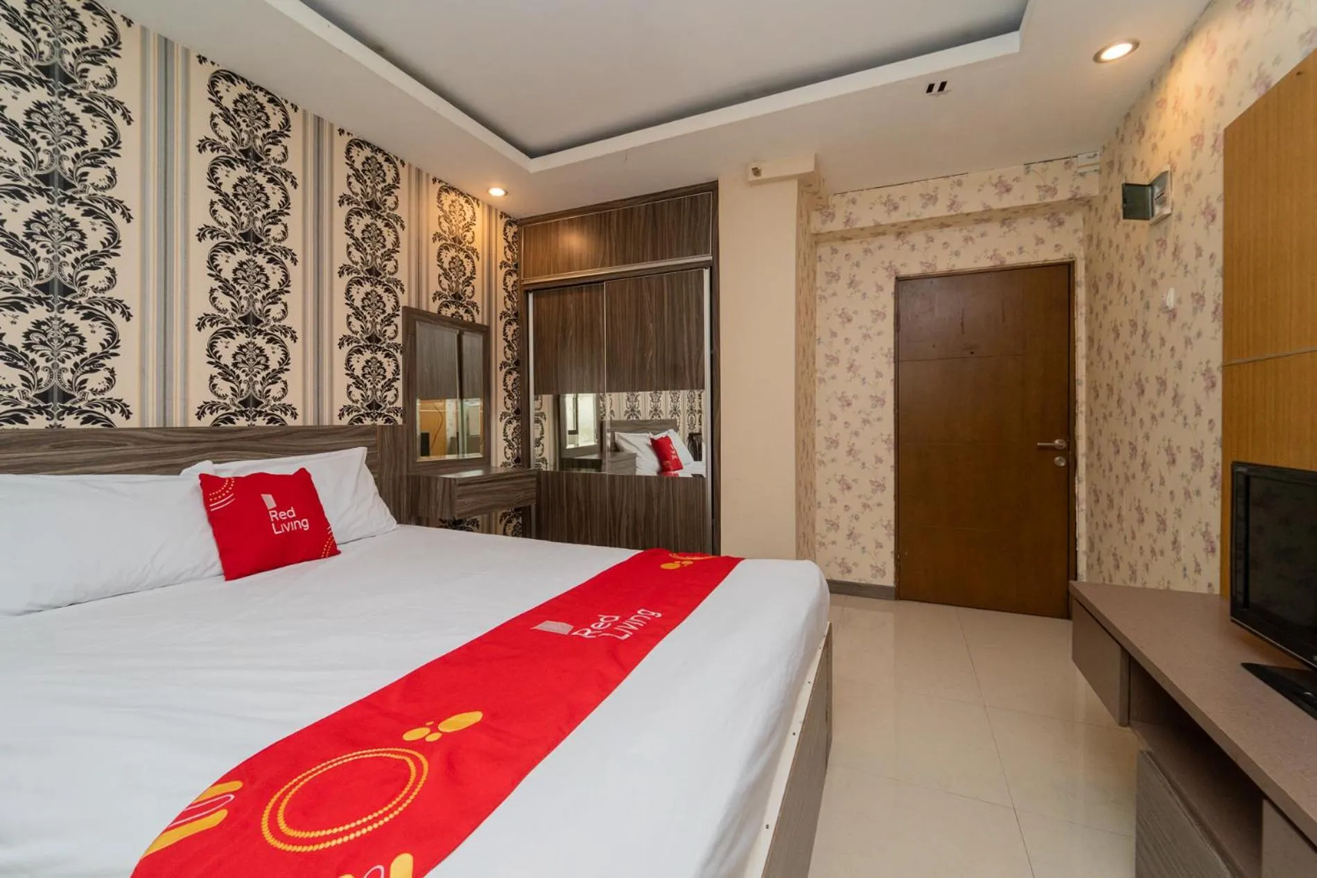 Bedroom in RedLiving Apartemen Gateway Cicadas - Sarana Cipta Mahakarya