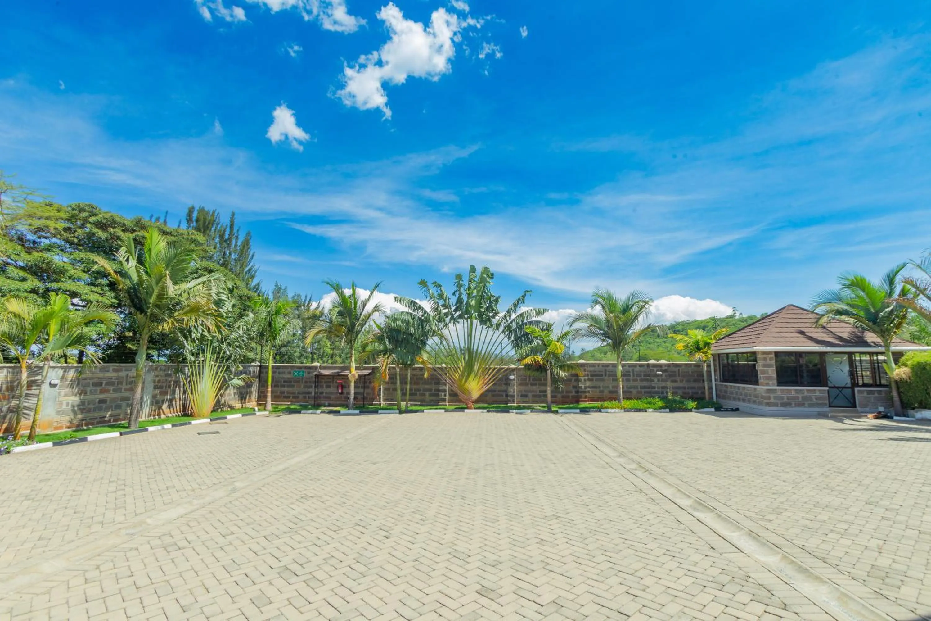 Parking in Rock Hyrax Hotel