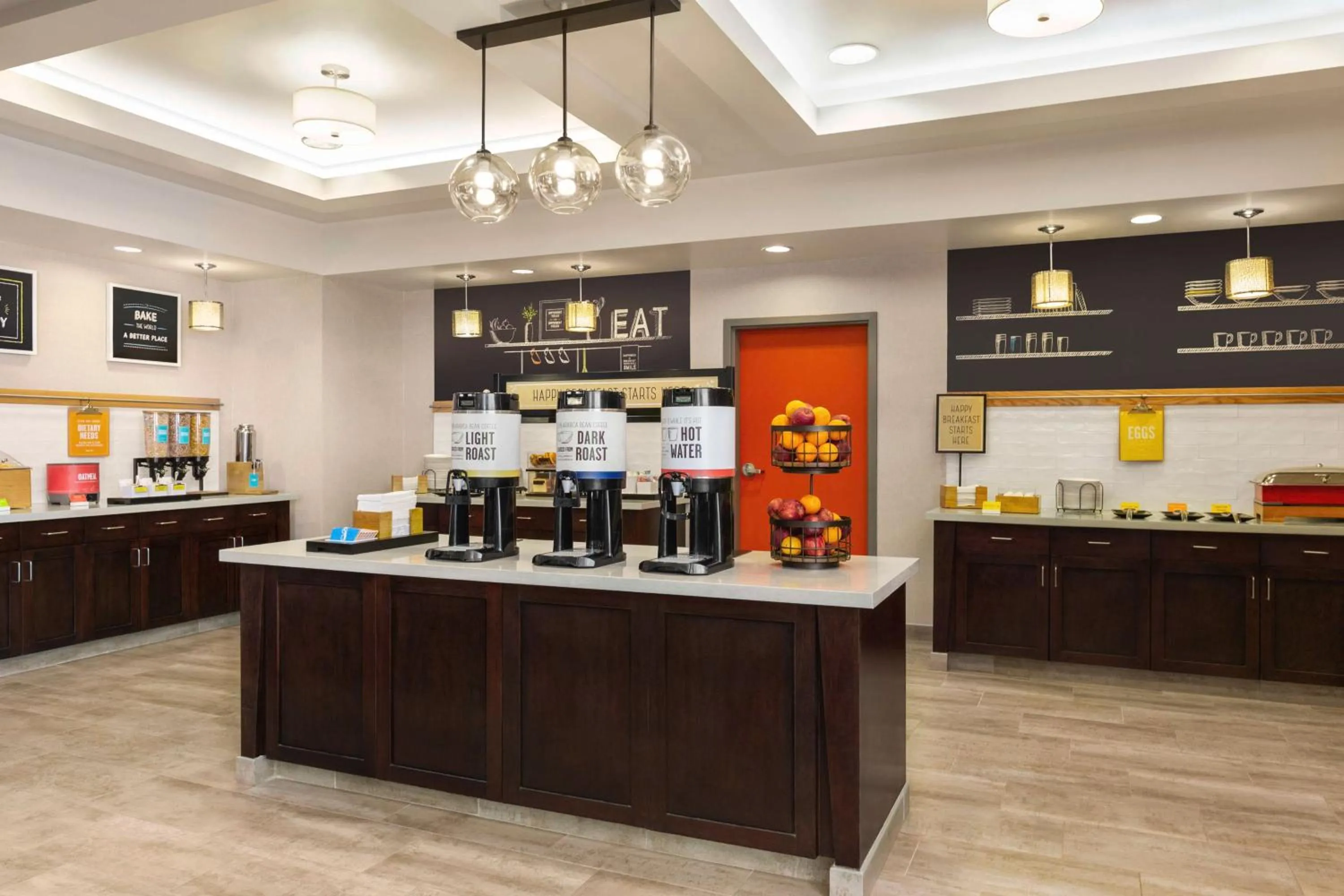 Breakfast in Hampton Inn & Suites York South