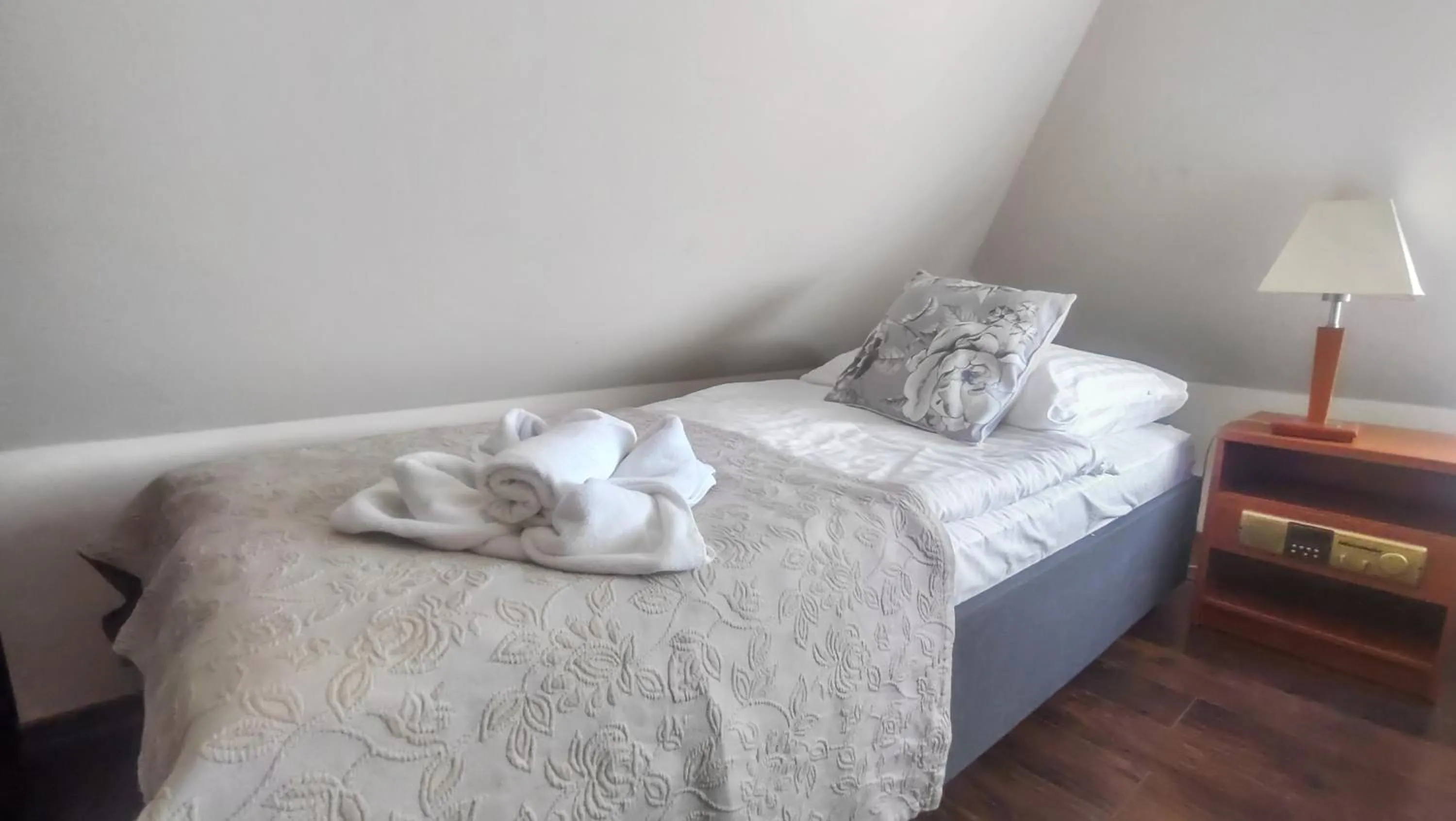 Photo of the whole room, Bed in Villa Jedynak