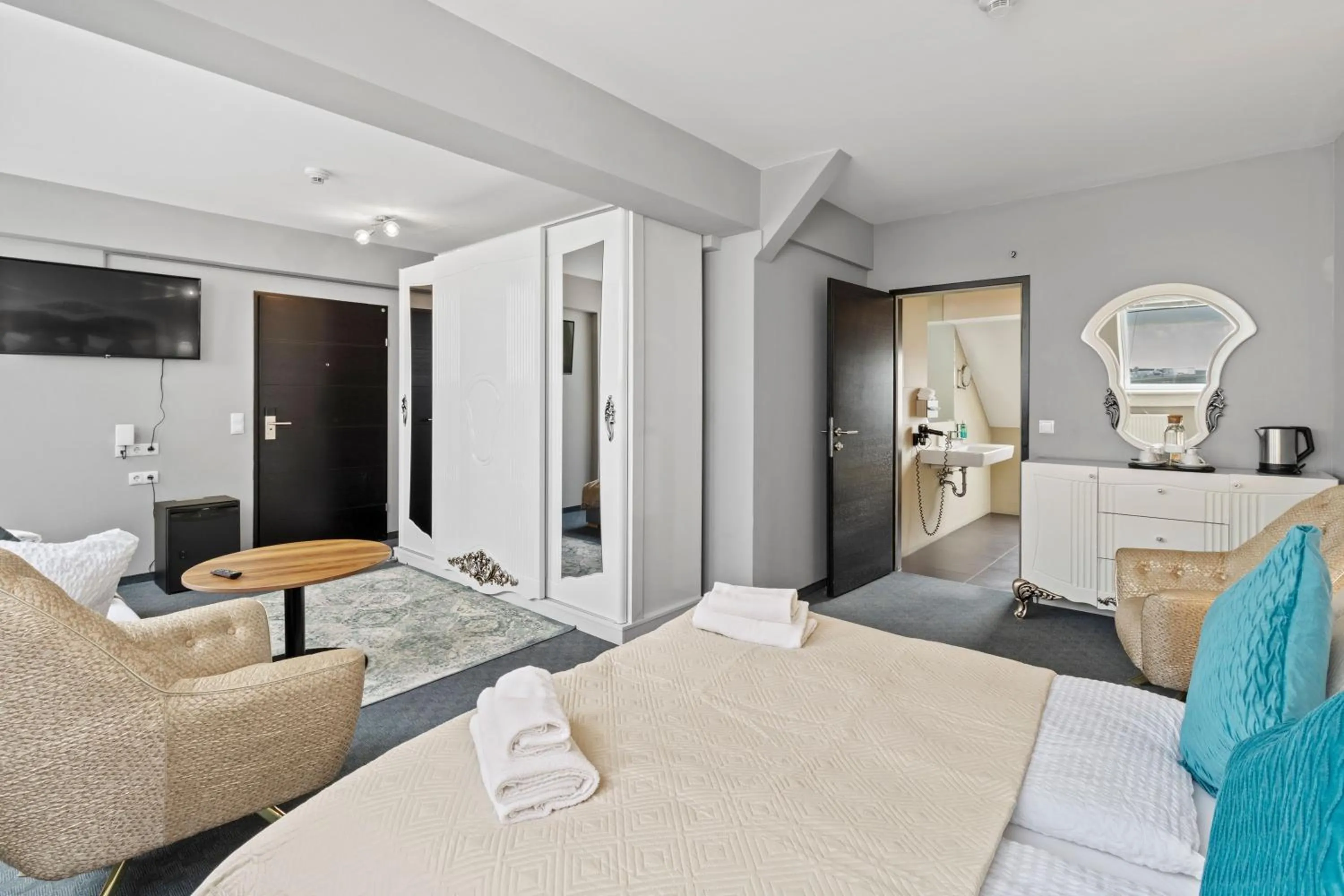 Bed in Hotel George Vienna