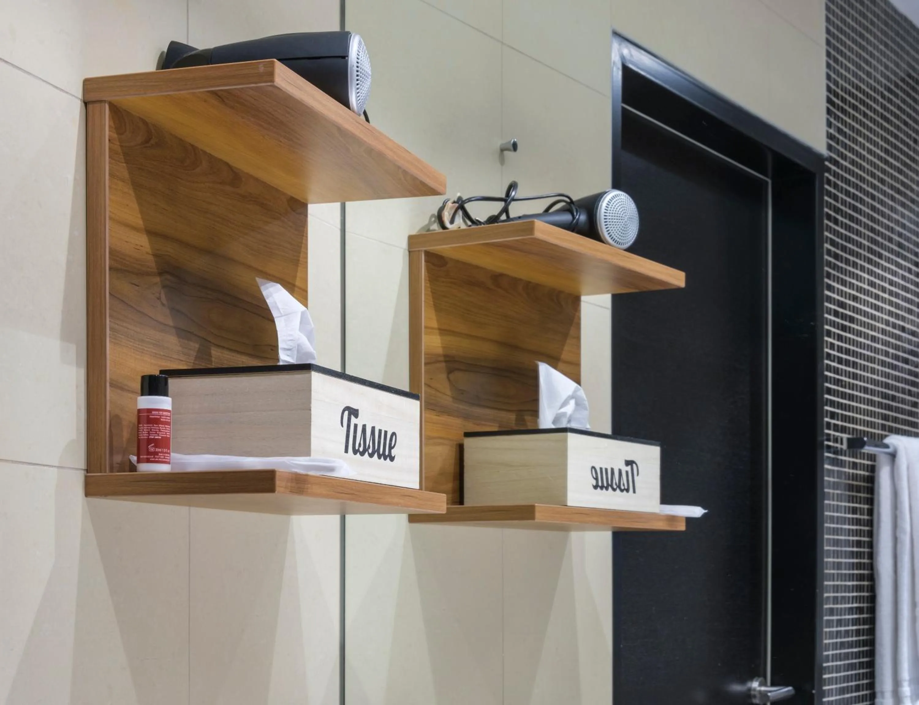 Decorative detail in Hotel George Vienna