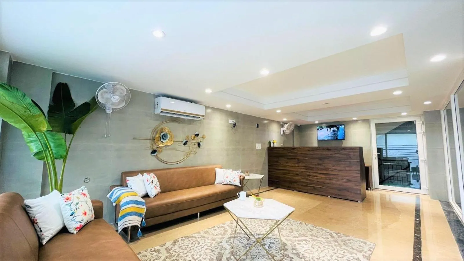 Facade/entrance in ZEN Studios - DLF CyberCity Gurgaon