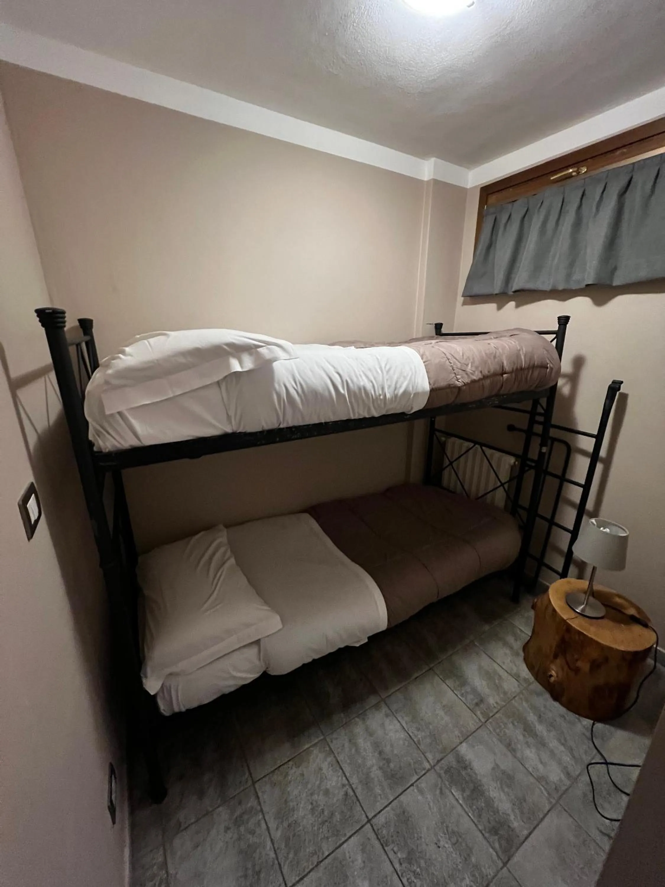 Bed in Chalet Edelweiss - Estella Hotel Collection