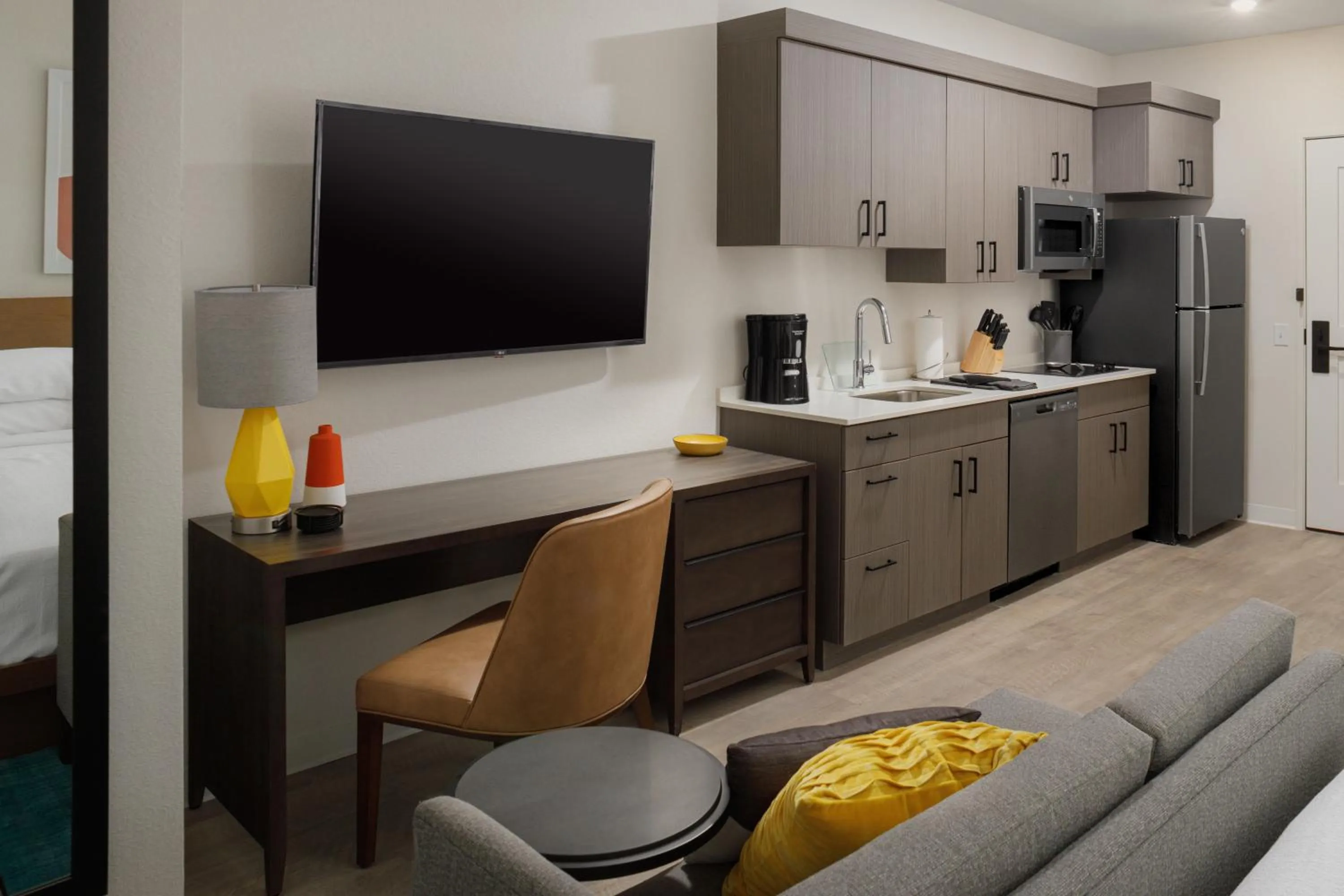 TV and multimedia in WaterWalk Extended Stay by Wyndham Phoenix N Happy Valley