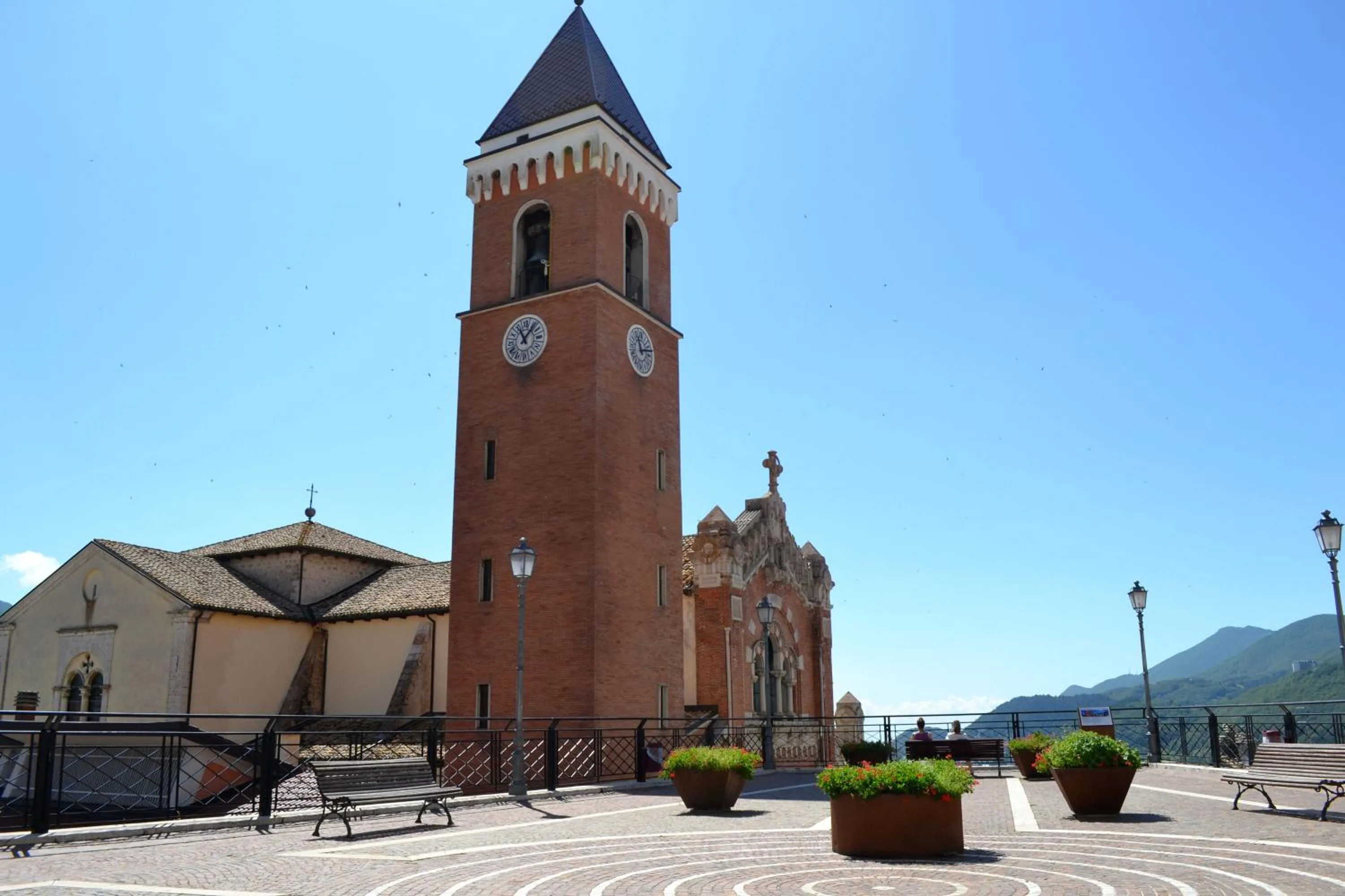 Nearby landmark in Hotel Victoria