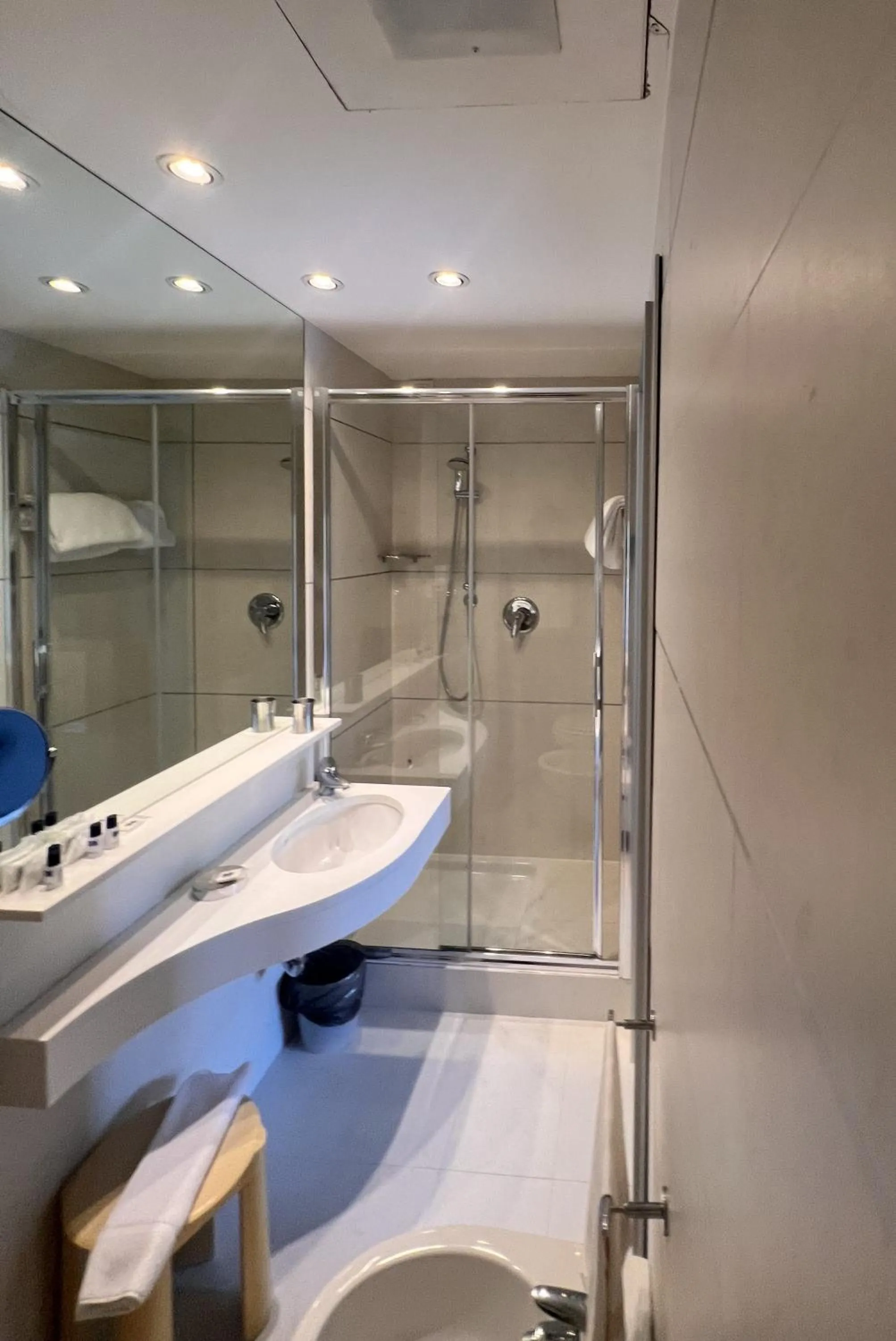 Shower in Hotel Daniel & Ristorante Cocchi