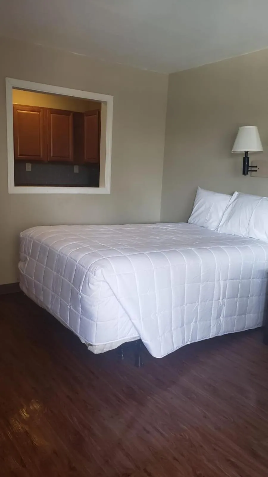 Bed in FairBridge Inn & Suites Richmond Hill