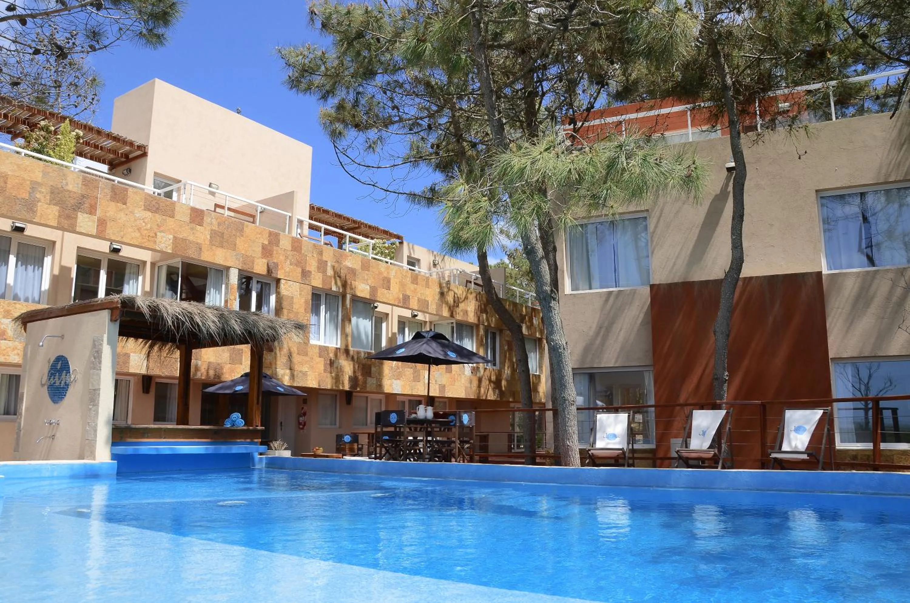 Swimming pool in Jaina Resort & Spa