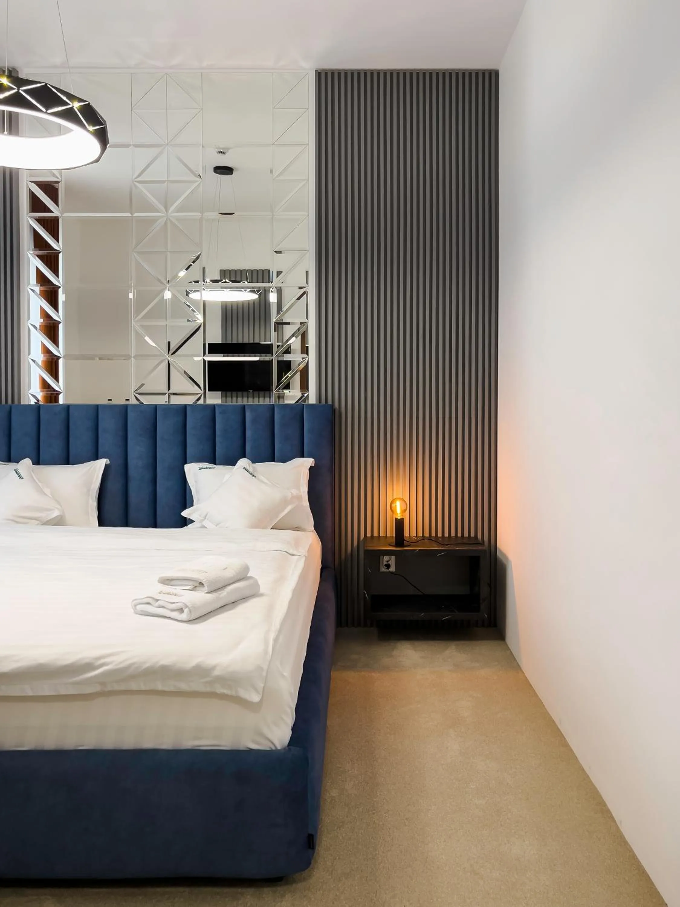 Bed in Wanderer Sighisoara