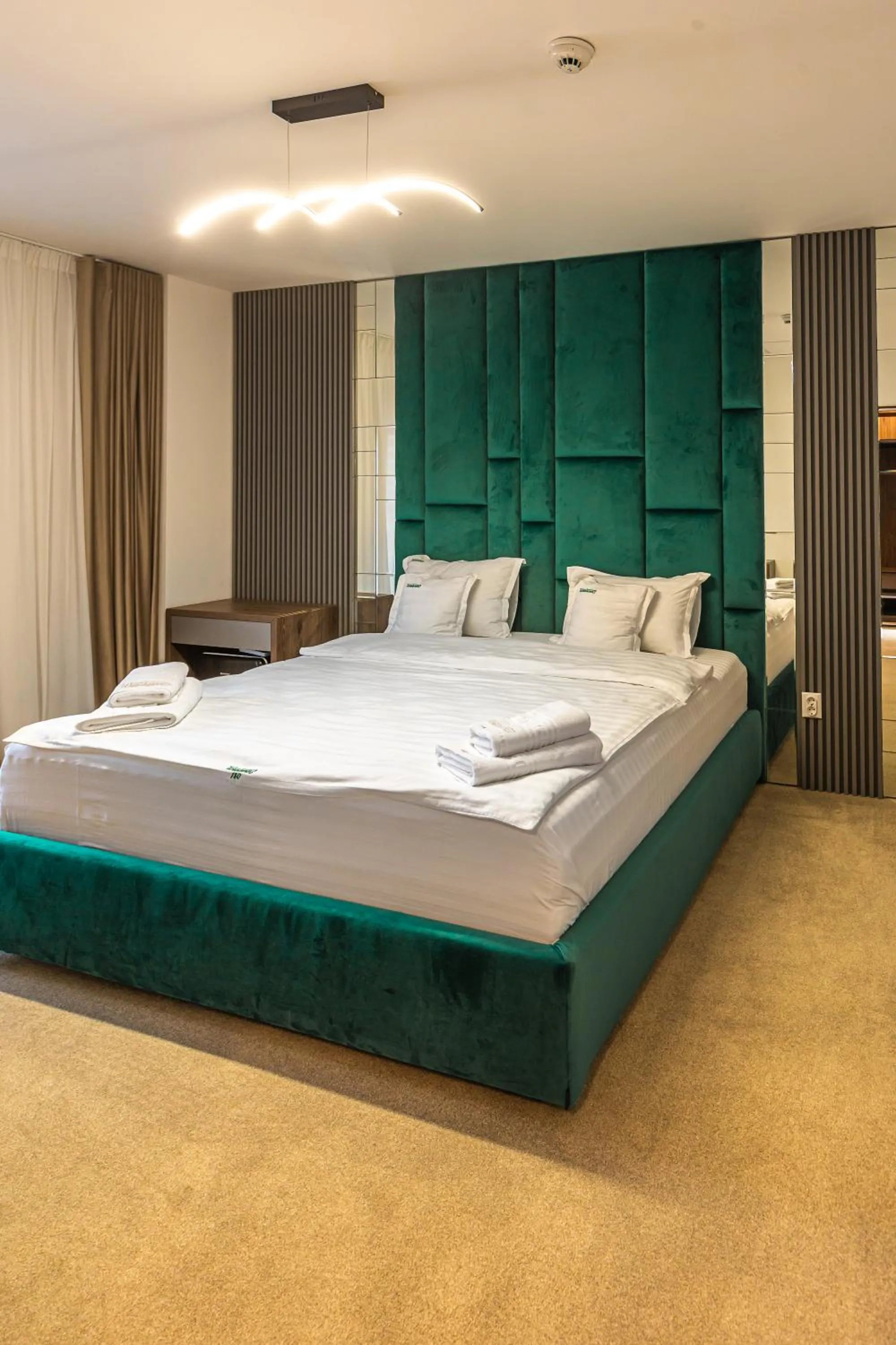 Bed in Wanderer Sighisoara