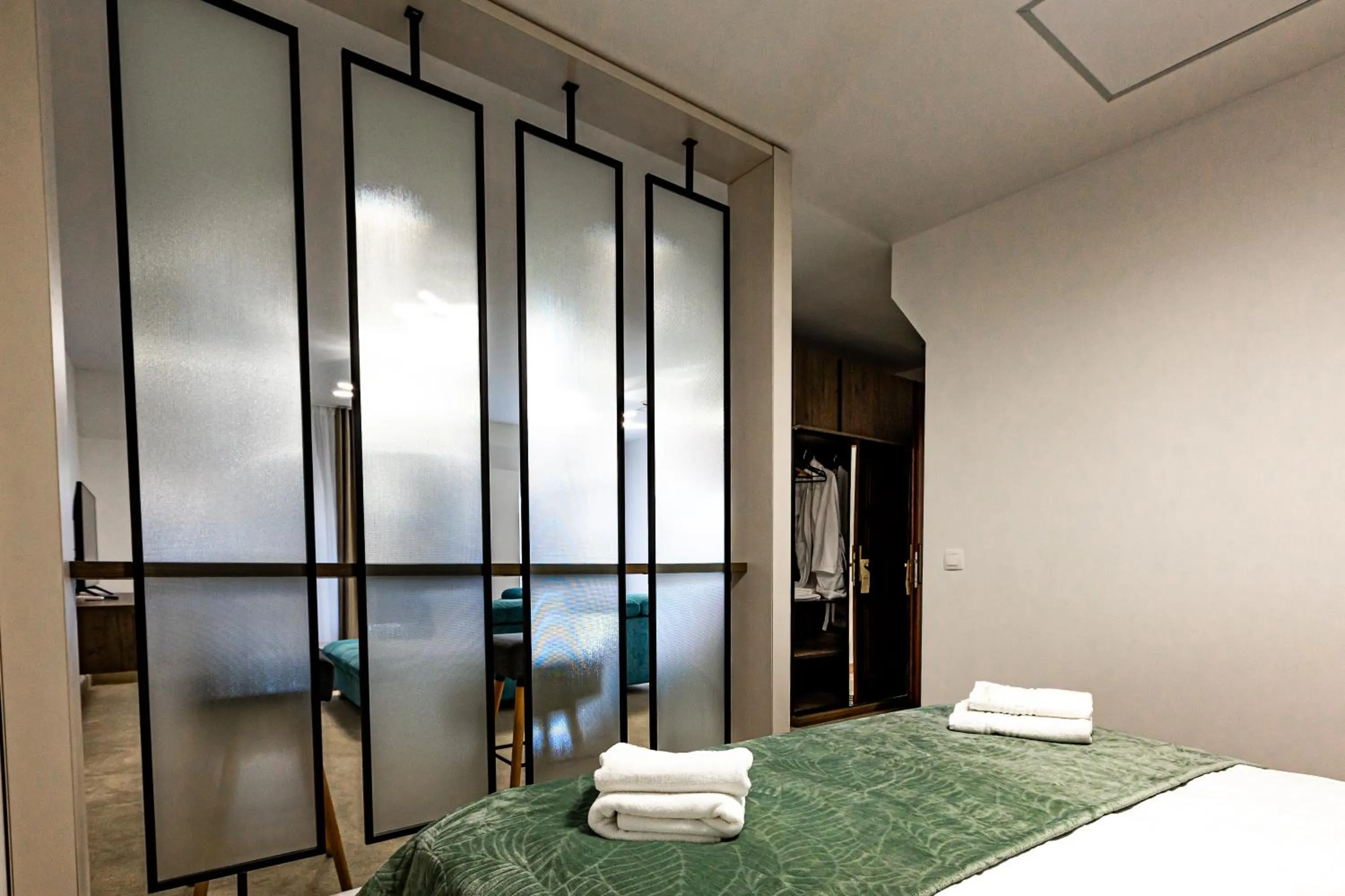 Bedroom, Bed in Wanderer Sighisoara