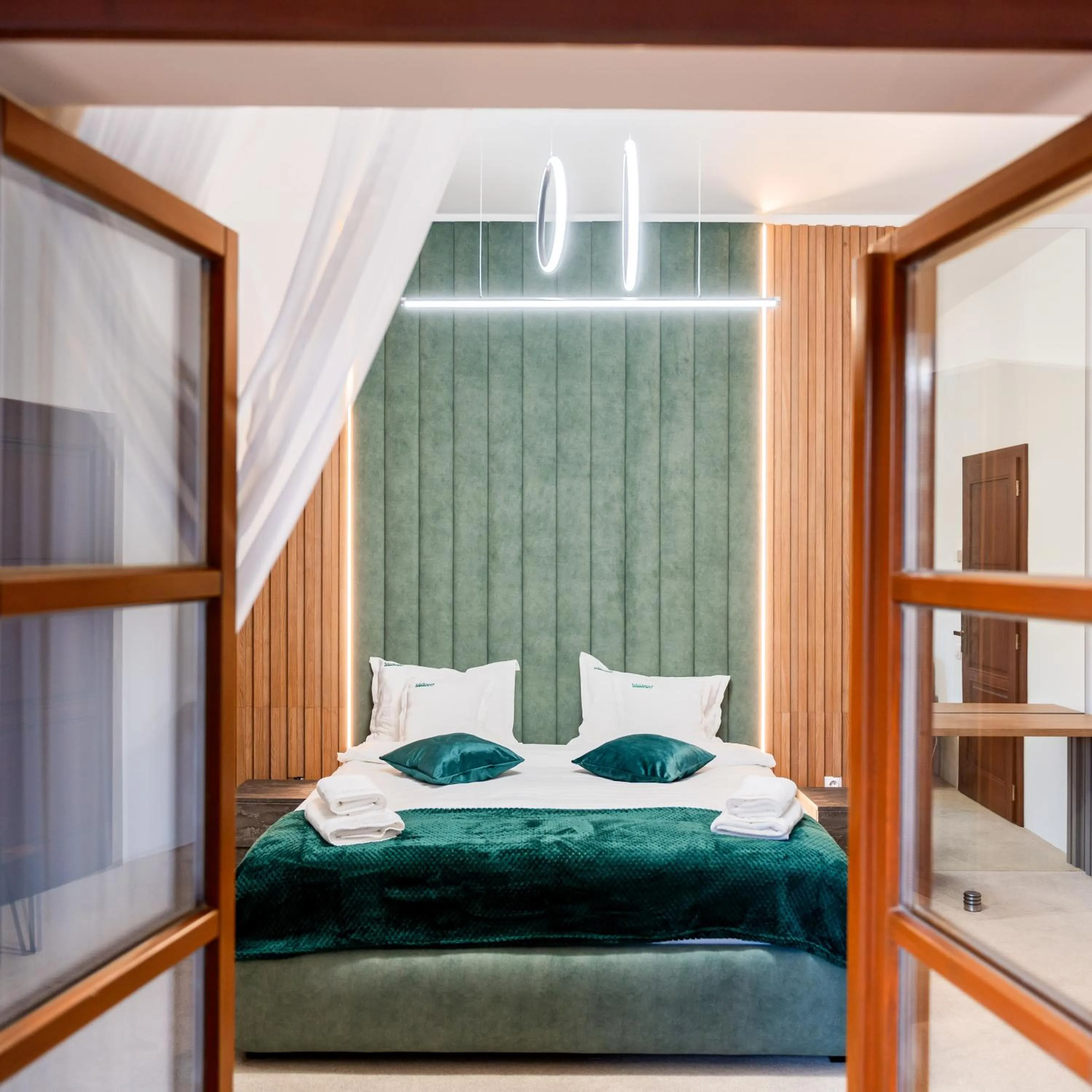 Bed in Wanderer Sighisoara