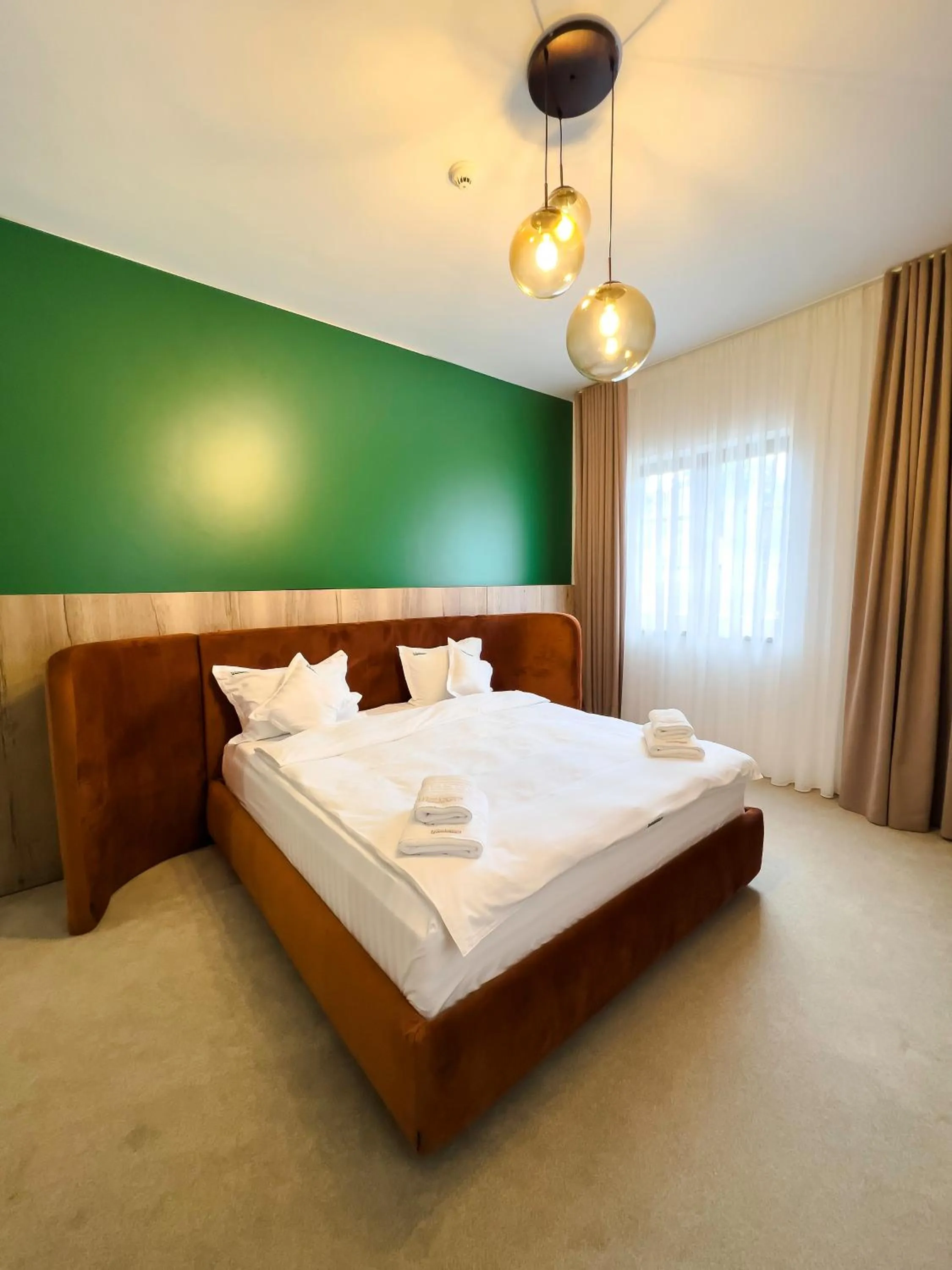 Bed in Wanderer Sighisoara