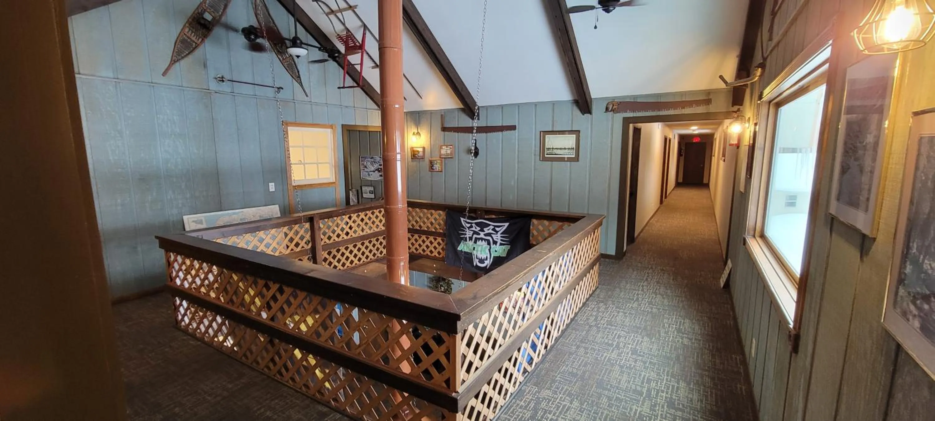 Seating area in Snow Chasers Lodge