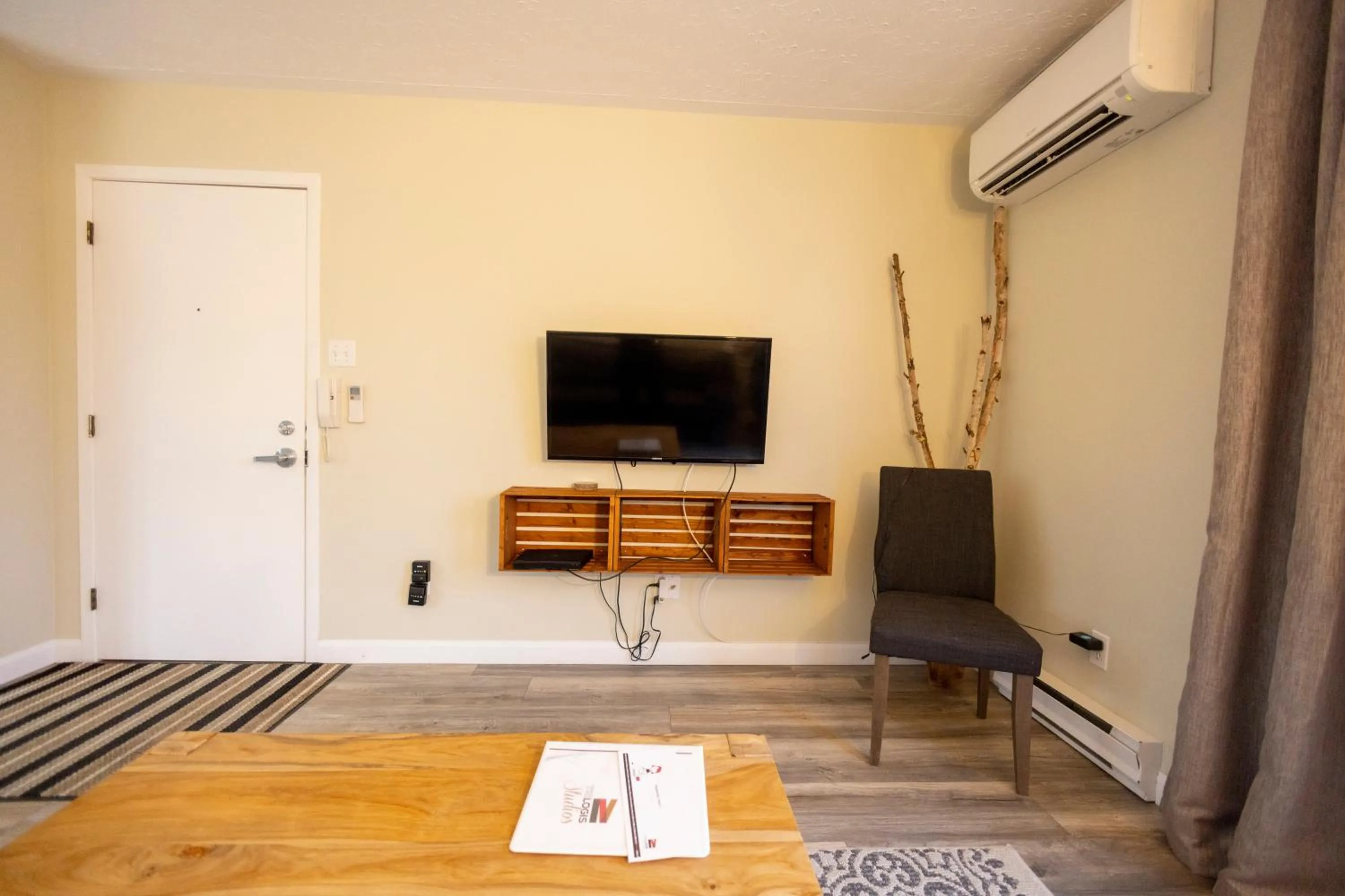 TV and multimedia in Le Contemporain