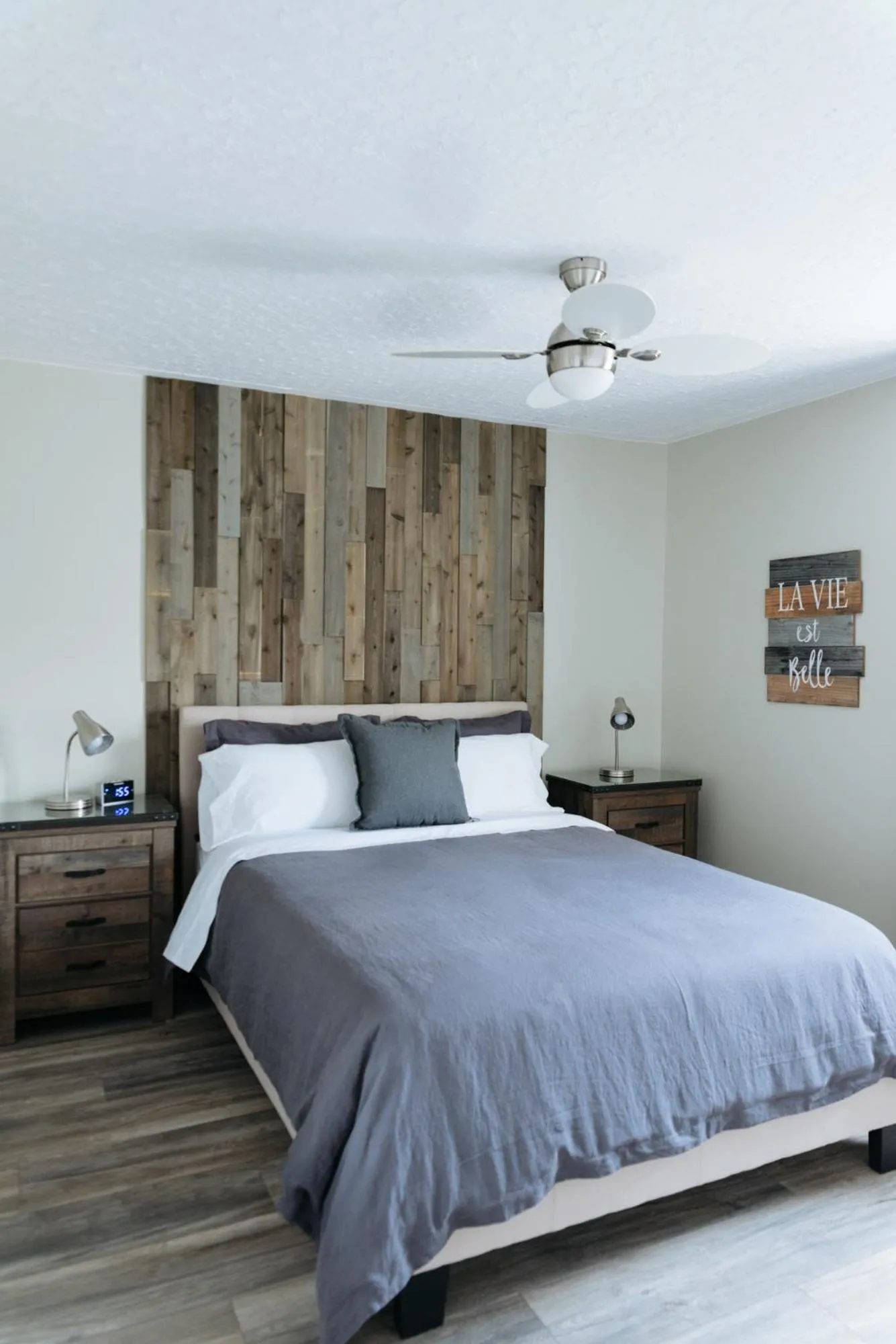 Bedroom, Bed in Le Contemporain