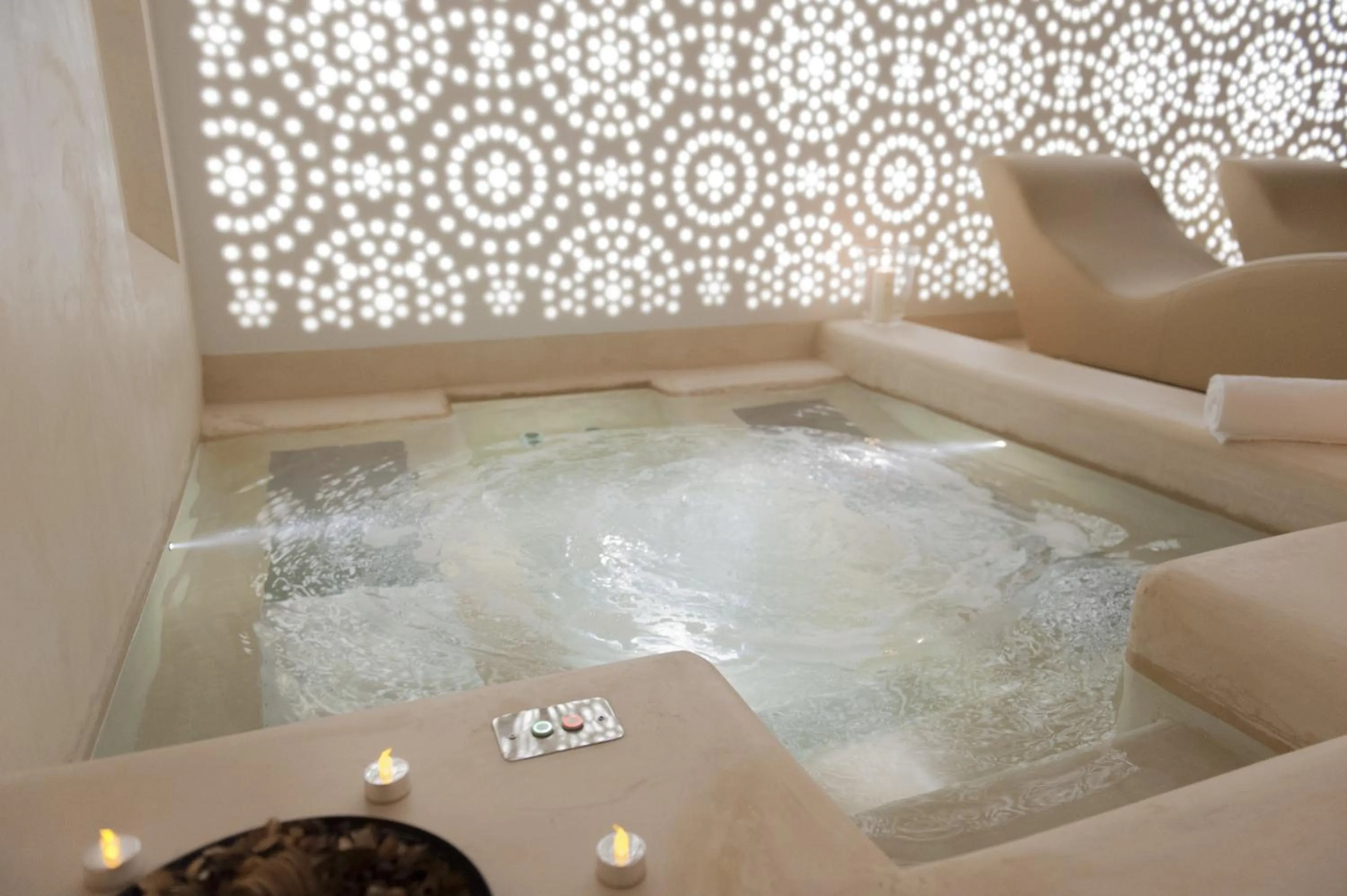 Hot Tub in Residence Villa Bottacin