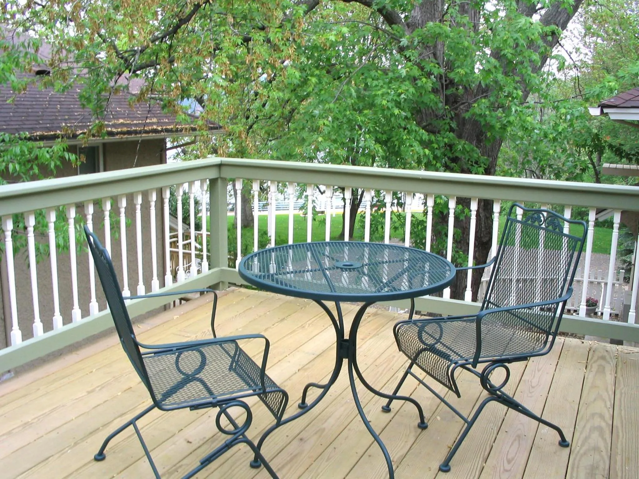 Day in White Rose Inns & Motel