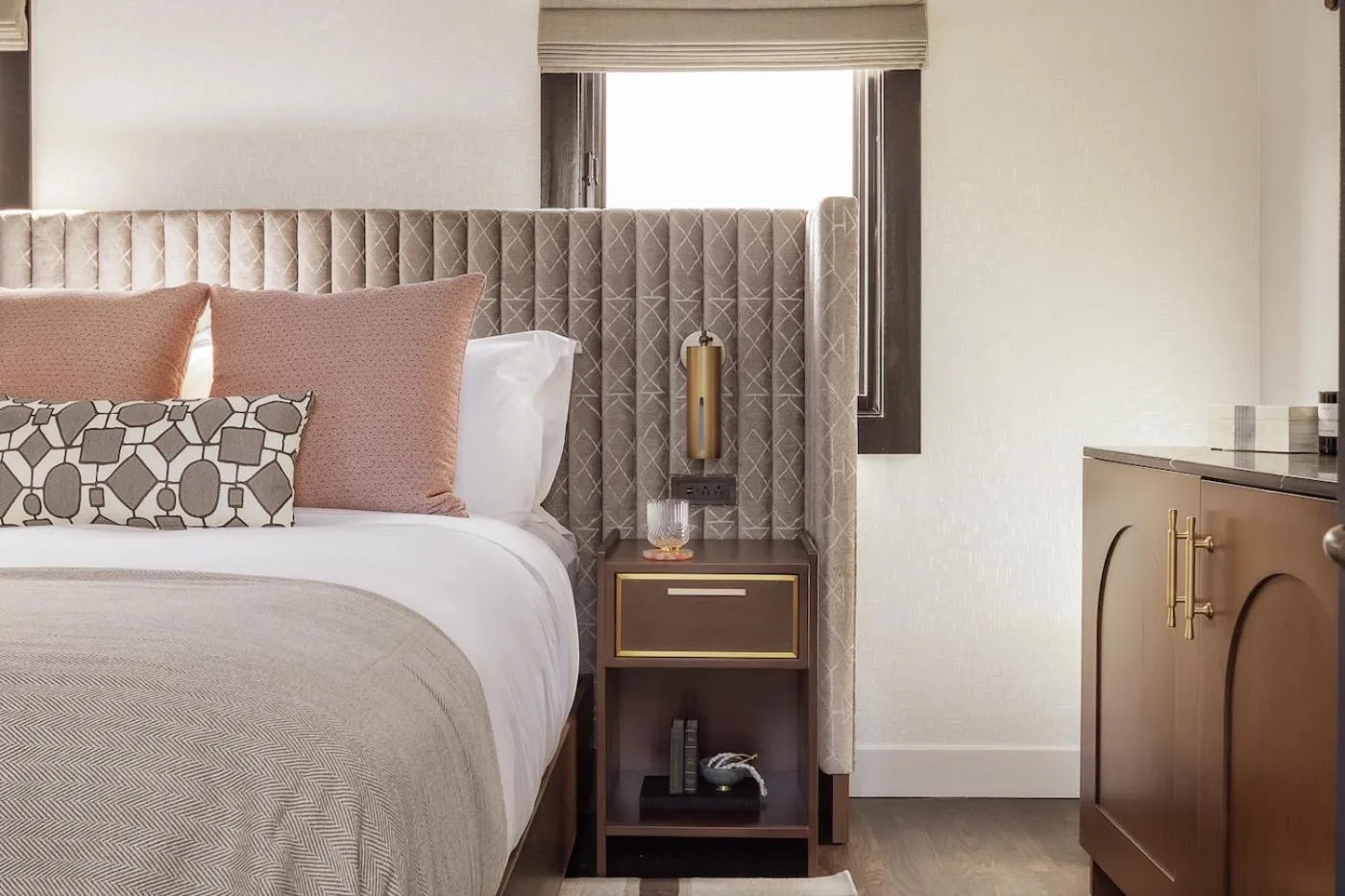 Bed in Orli La Jolla