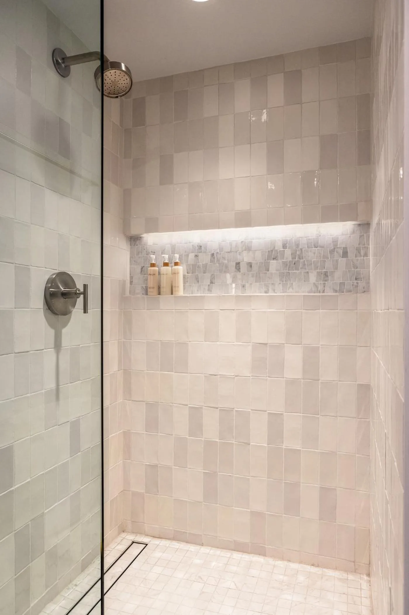 Shower in Orli La Jolla