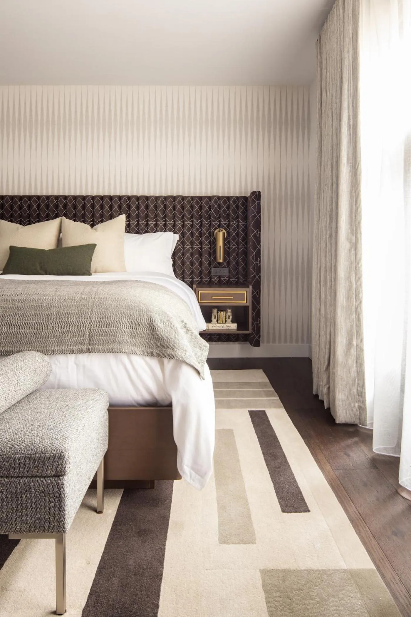 Bed in Orli La Jolla