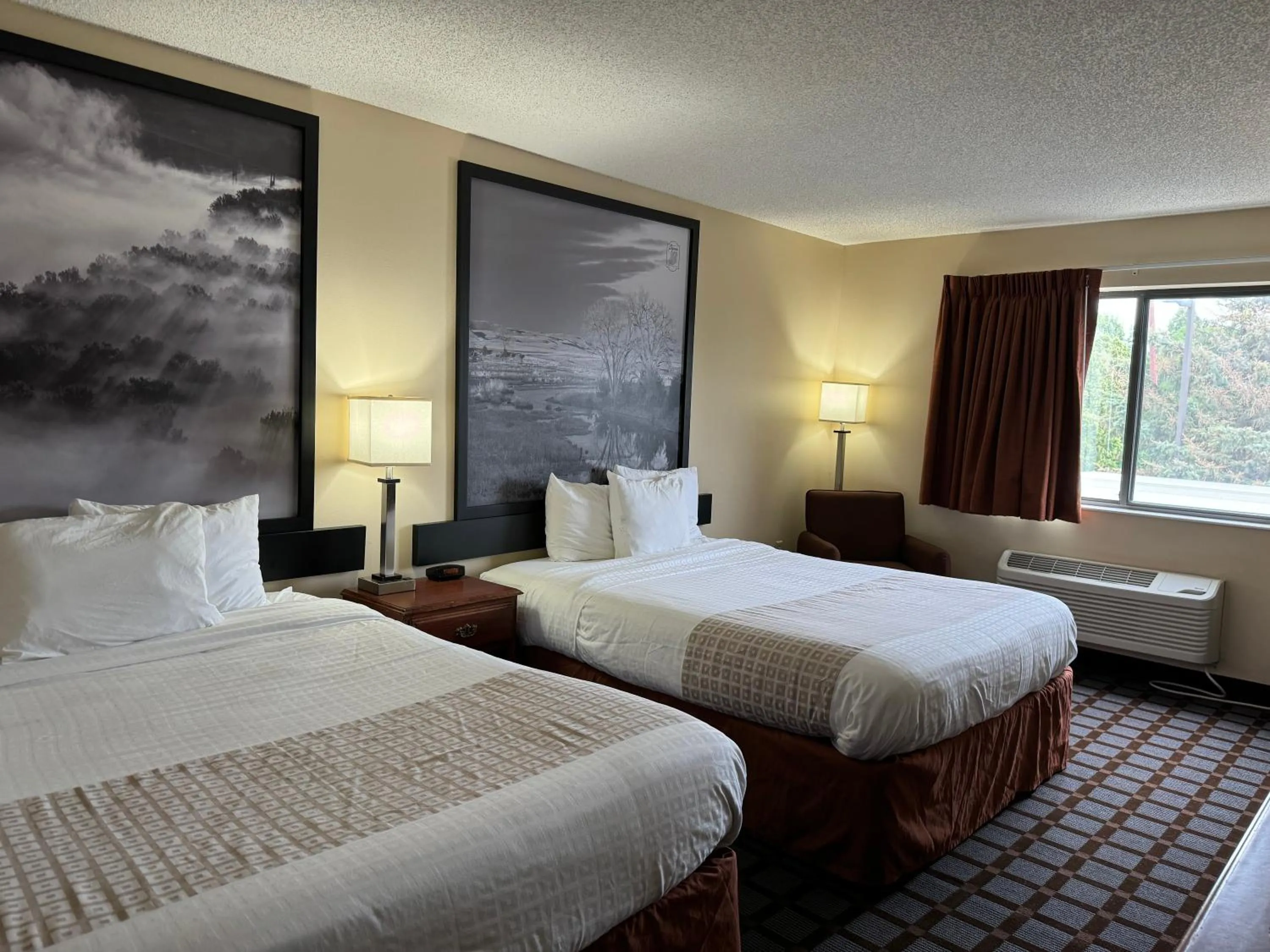 Bed in Super 8 by Wyndham Mason City